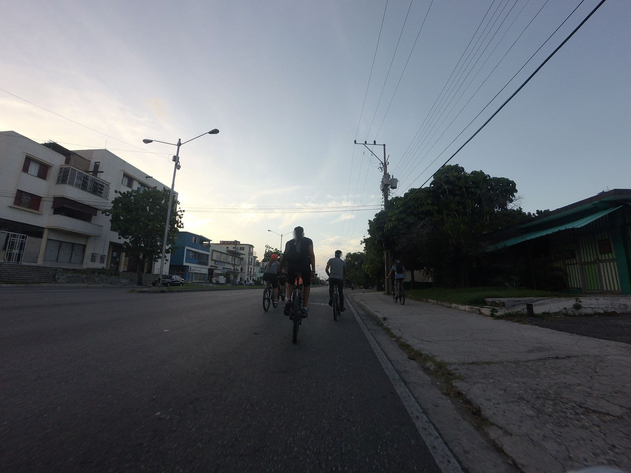 Street view near Hostal Ledys & eddy, Plaza de la Revolución — © elpbatista (CC BY-SA · Mapillary)