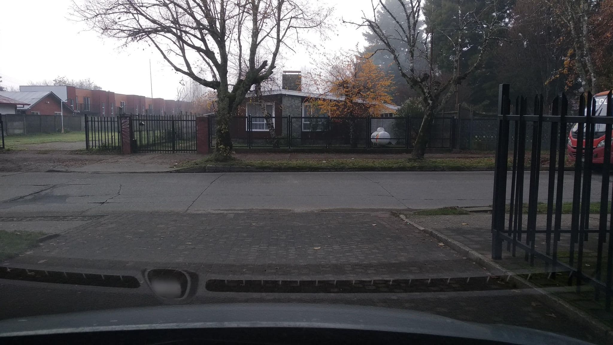 Street view near Salón Los Corsarios - Hotel Naguilán, Valdivia — © ariellopez (CC BY-SA · Mapillary)