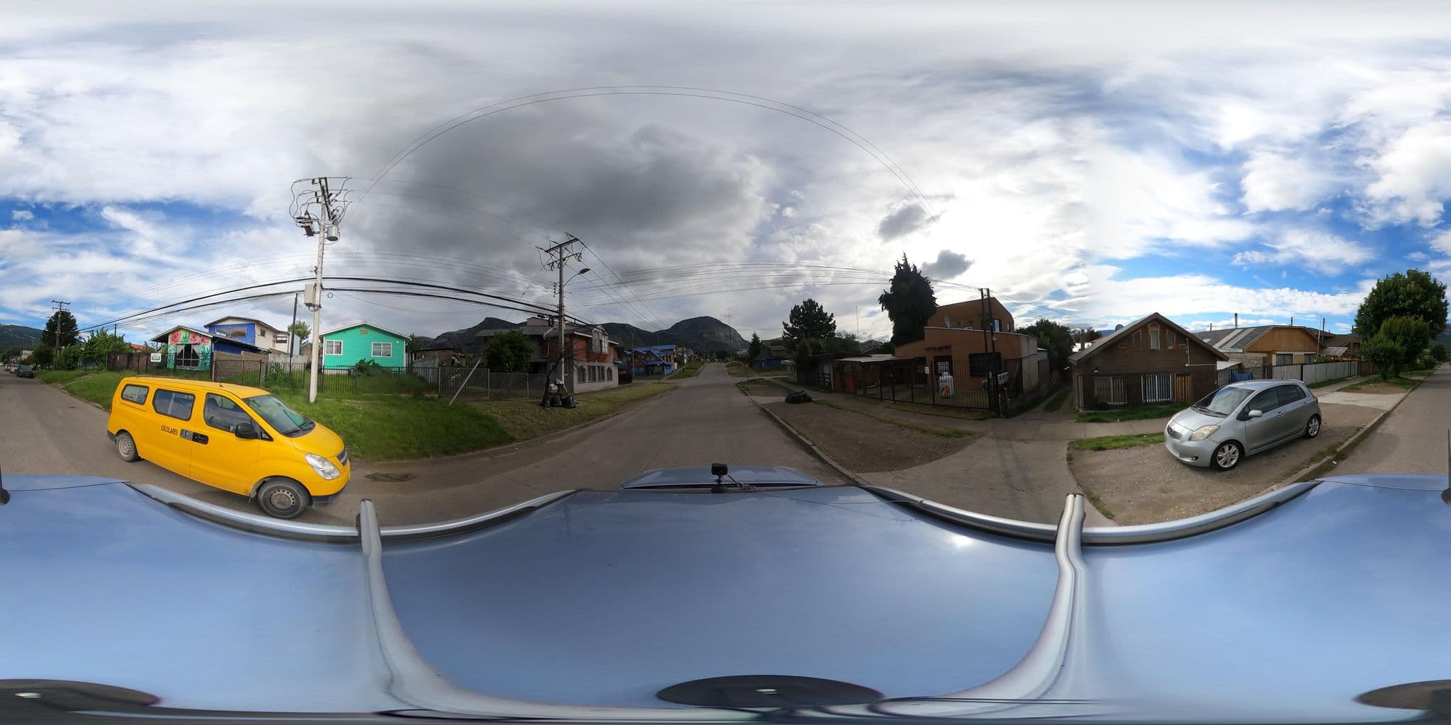 Street view near Hostal Las Quintas, Coyhaique — © Kaart_Local (CC BY-SA · Mapillary)