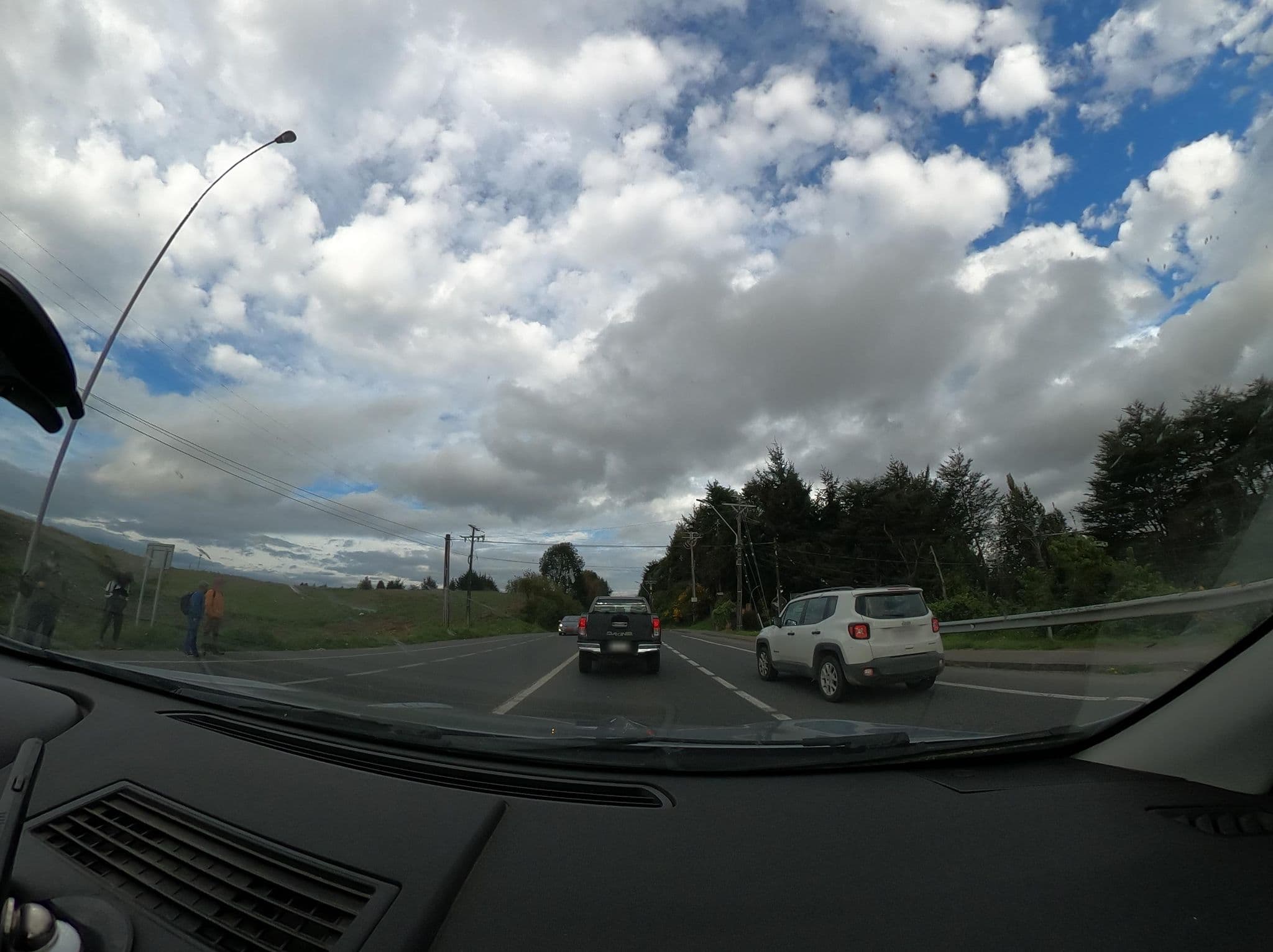 Street view near CABAÑAS PUERTO VARAS, Puerto Varas — © felipeeugenio (CC BY-SA · Mapillary)
