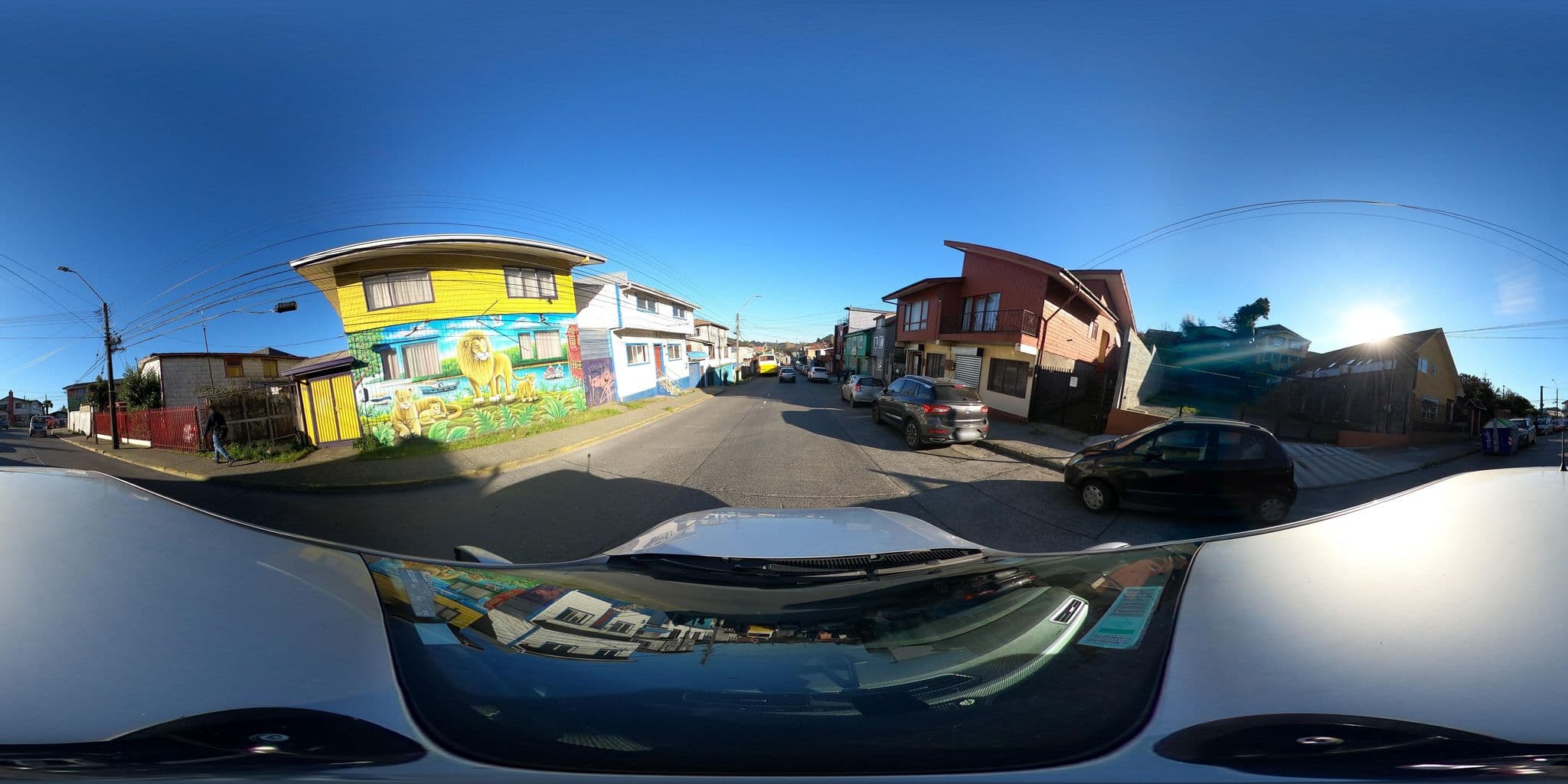 Street view near Hostal Croacia, Puerto Montt — © Kaart_Local (CC BY-SA · Mapillary)