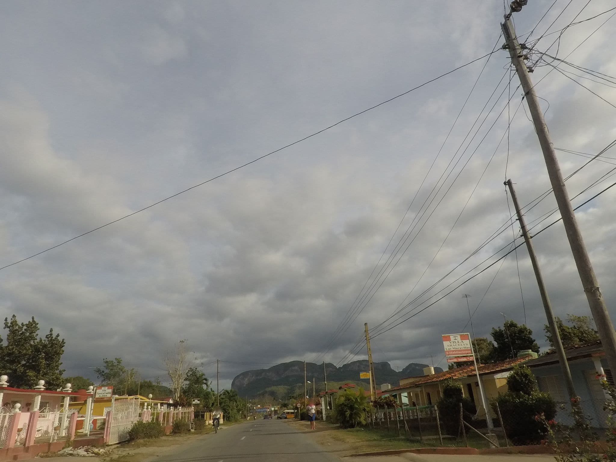 Street view near Villa Williams (Los Govines), Viñales