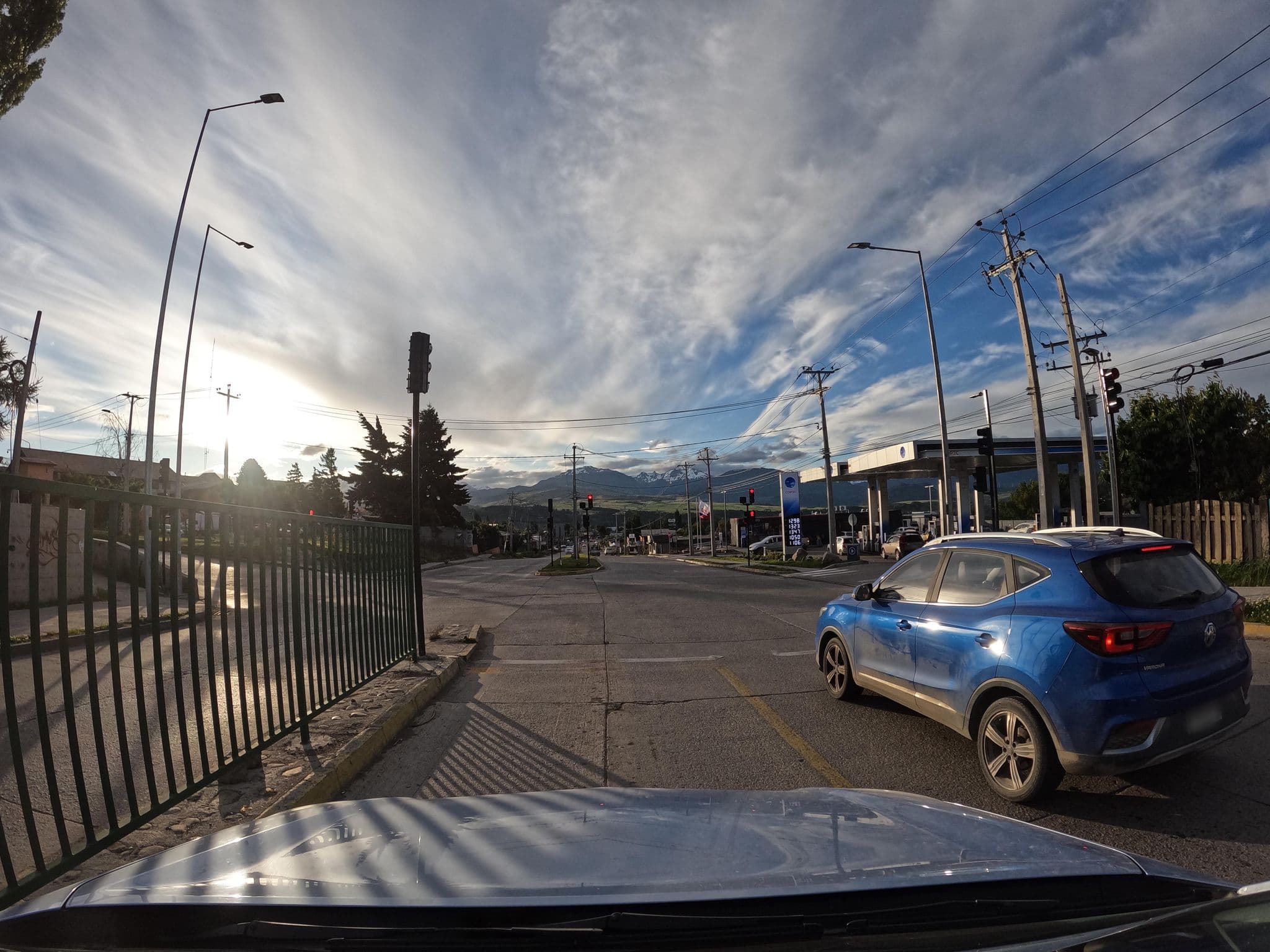Street view near Cabañas De Turismo Los Álamos, Coyhaique — © Kaart_Local (CC BY-SA · Mapillary)
