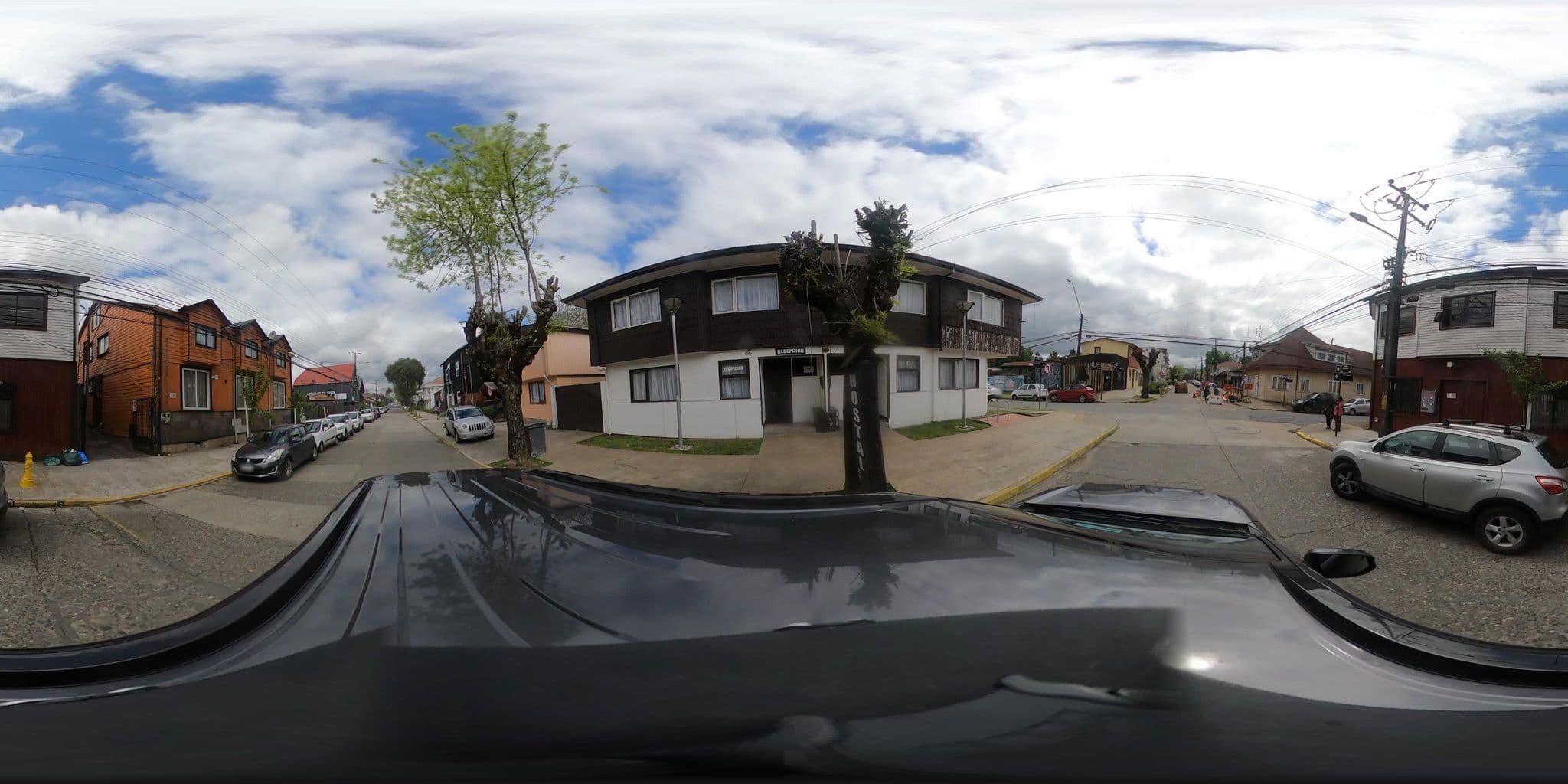 Street view near Hostal Anwandter (mattar), Valdivia — © Transporte_DSS (CC BY-SA · Mapillary)