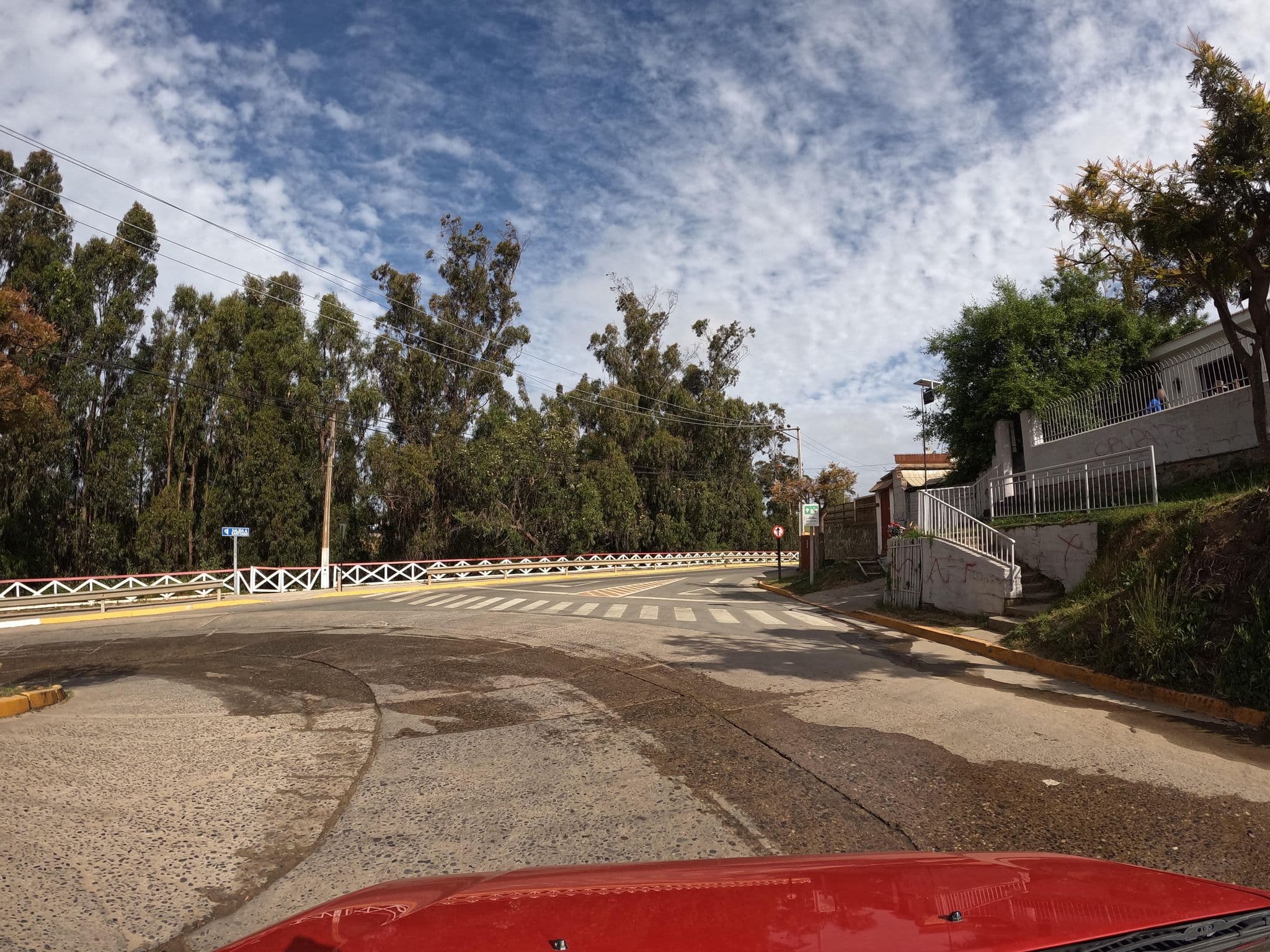Street view near Hostal Portal Ortuzar, Pichilemu — © Kaart_Local (CC BY-SA · Mapillary)