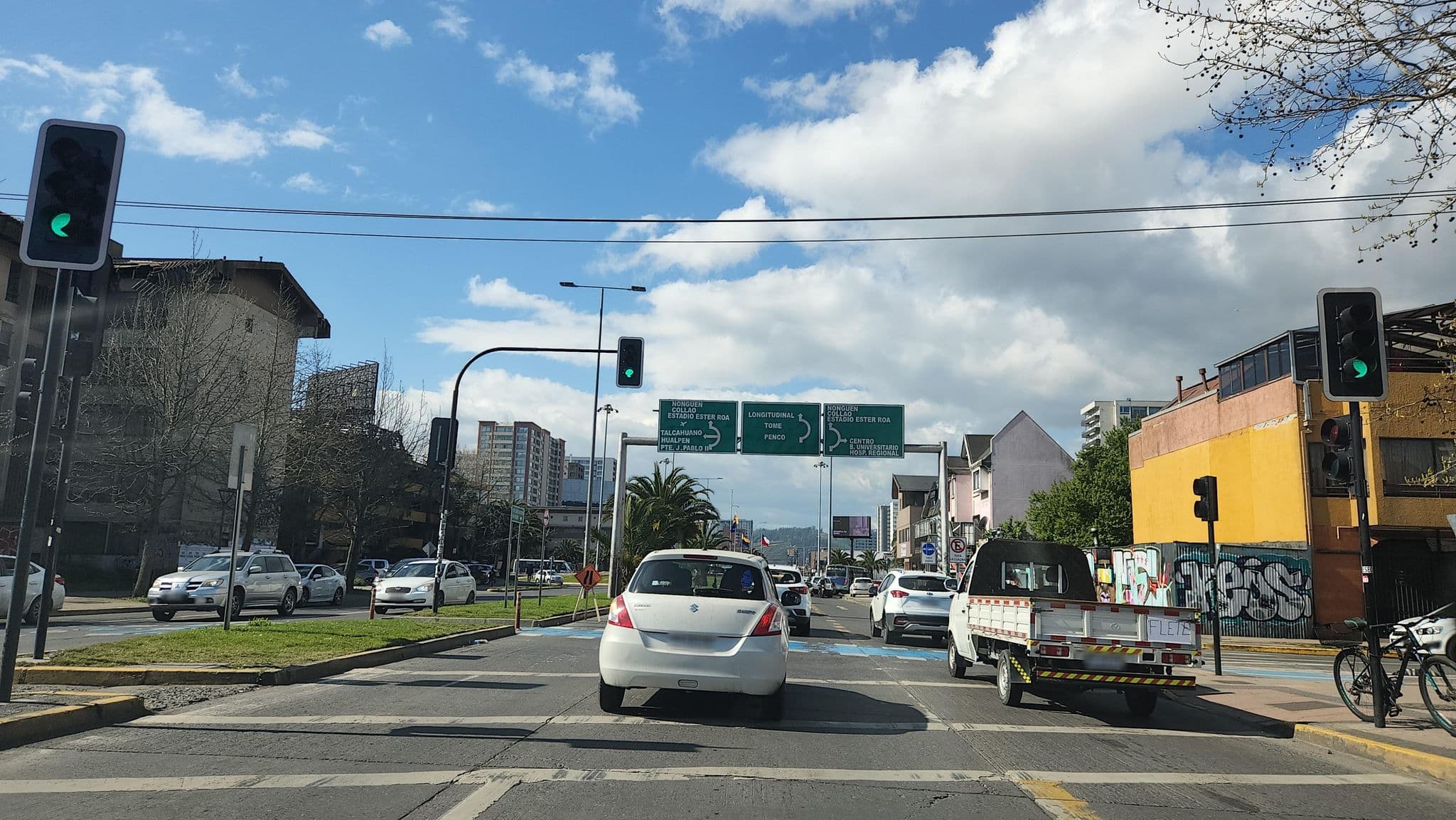 Street view near Holiday Inn Express, Concepción — © jptolosa (CC BY-SA · Mapillary)