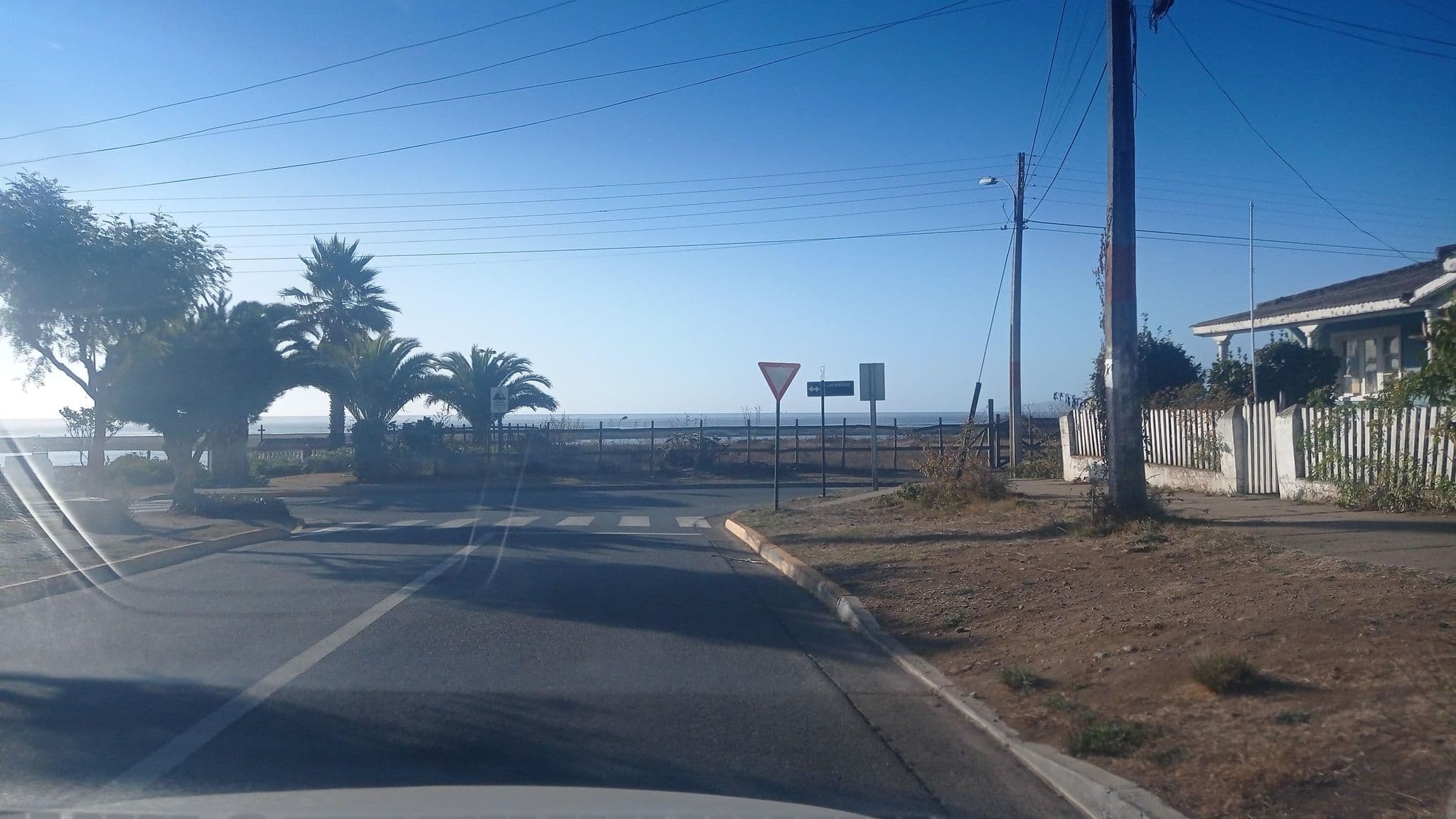 Street view near Residencial Flor de Chile, Pichilemu — © ariellopez (CC BY-SA · Mapillary)