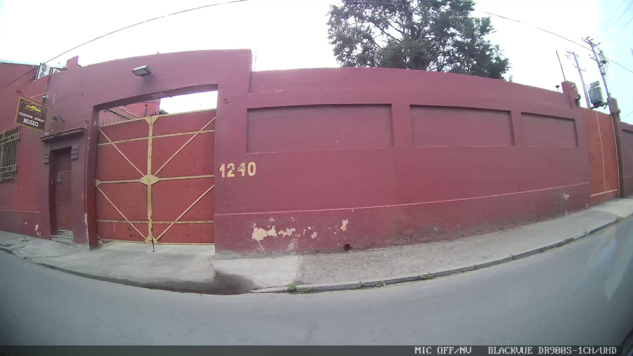 Street view near Hotel TurBus Sn.Borja, Santiago — © kaart_1 (CC BY-SA · Mapillary)