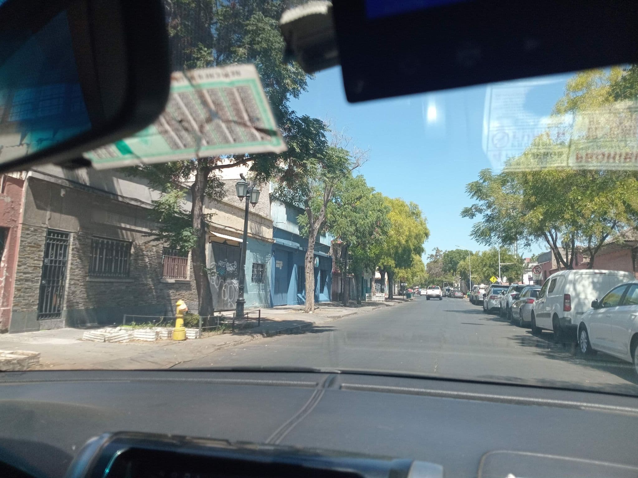 Street view near Pensión Sra. Rosa, Santiago — © felipeignaciost13 (CC BY-SA · Mapillary)