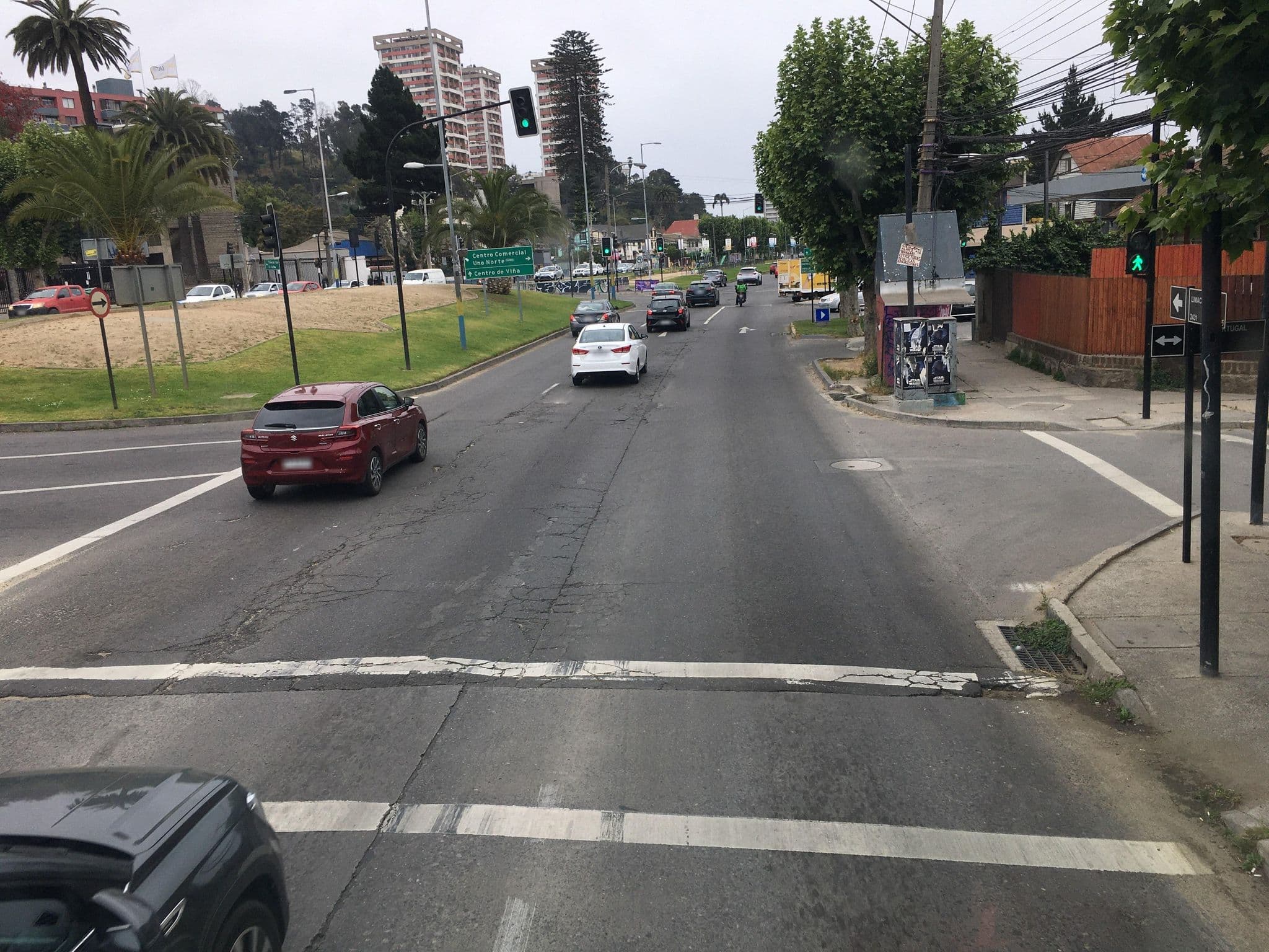 Street view near Casona de Chorrillos, Viña del Mar — © ariellopez (CC BY-SA · Mapillary)