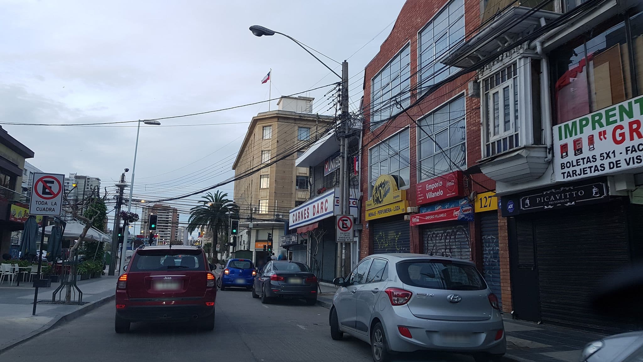 Street view near Hostal Villanelo, Viña del Mar — © martapia (CC BY-SA · Mapillary)