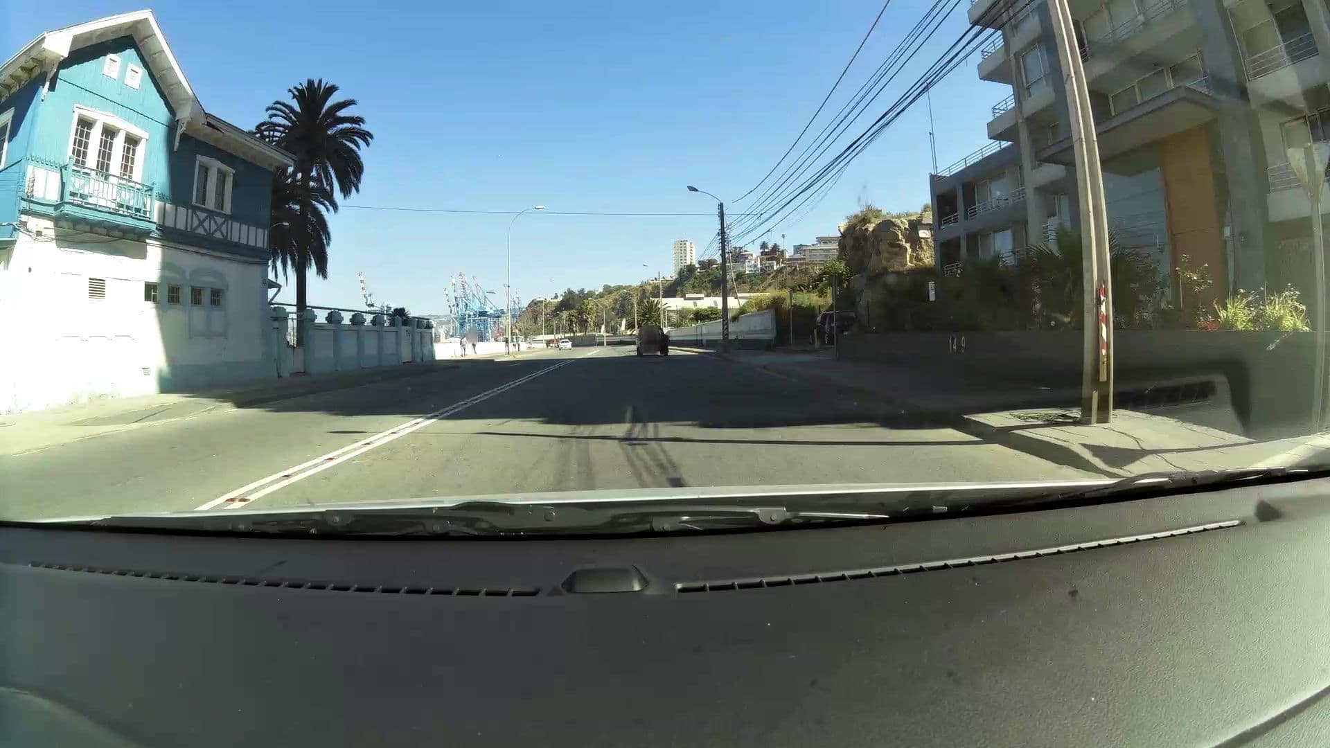 Street view near Borde Bahía Apartment, Valparaíso — © kaartcam (CC BY-SA · Mapillary)