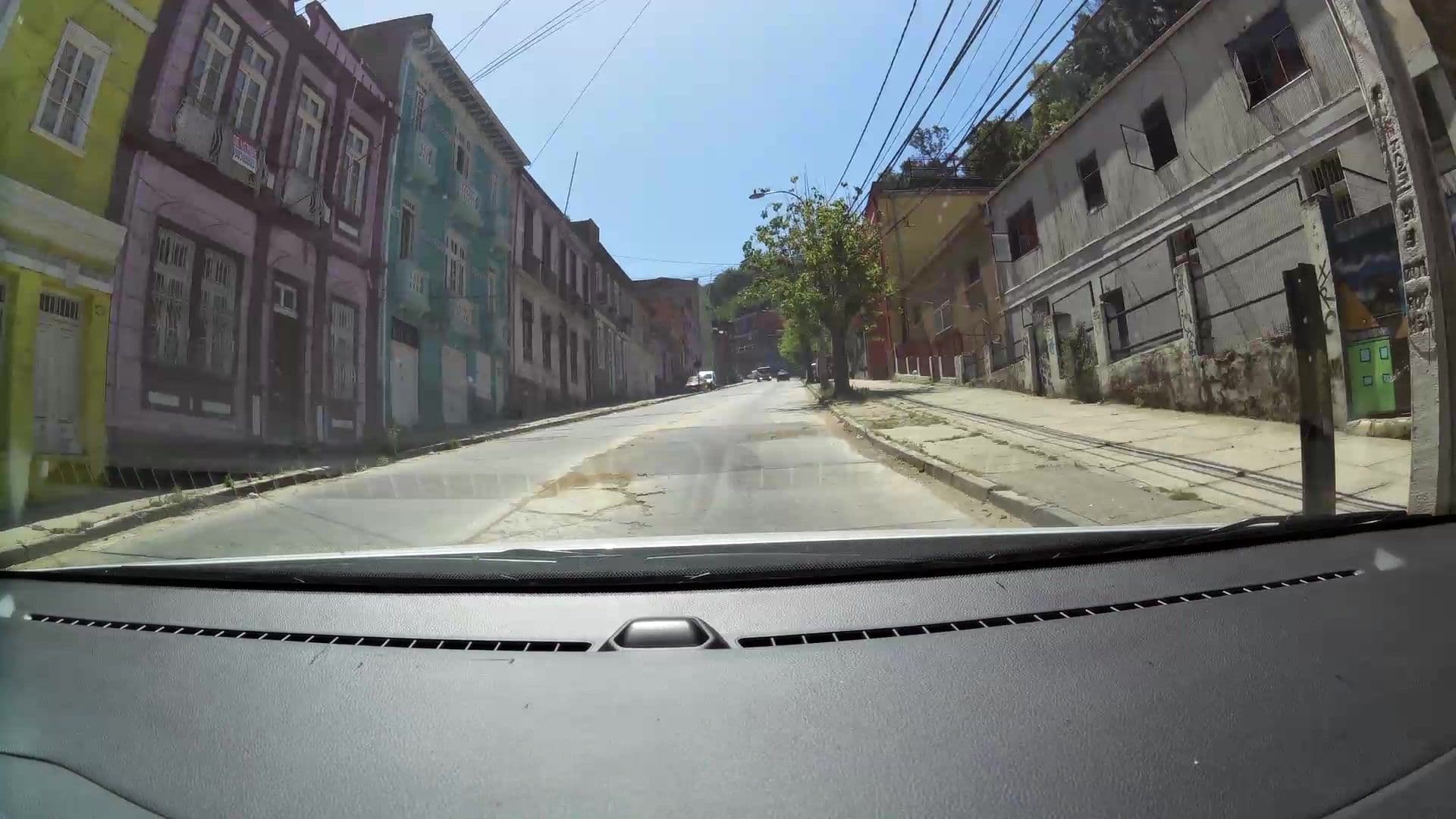 Street view near Aereos Hostel, Valparaíso — © kaartcam (CC BY-SA · Mapillary)