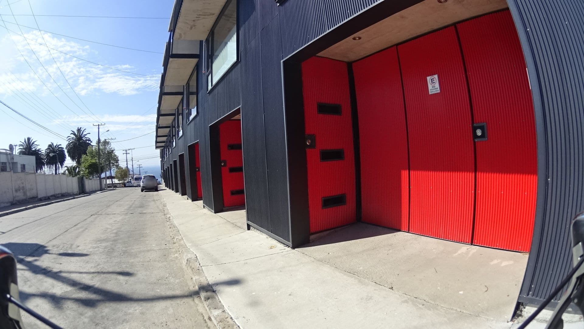 Street view near hotel verso, Valparaíso — © tiagofassoni (CC BY-SA · Mapillary)