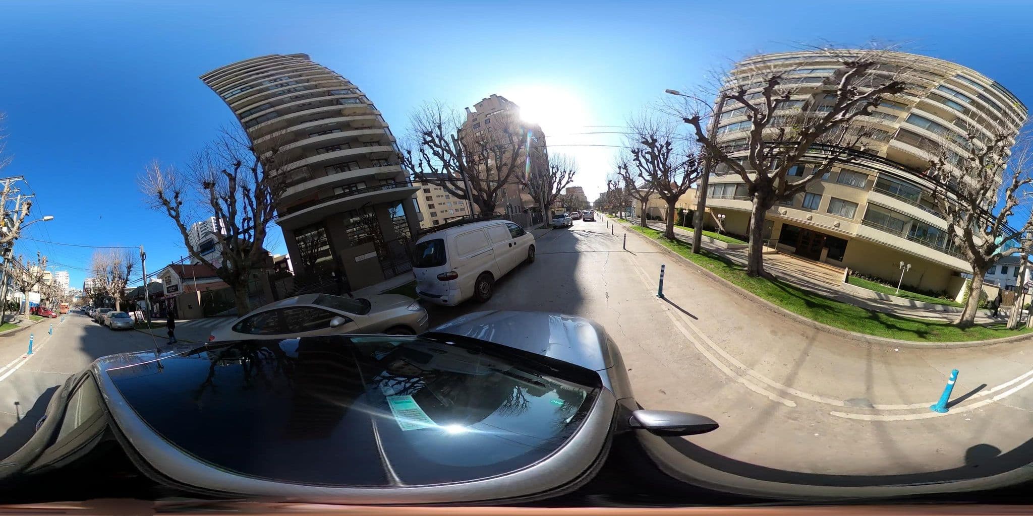 Street view near Hotel Mar Poniente, Viña del Mar — © DNC (CC BY-SA · Mapillary)