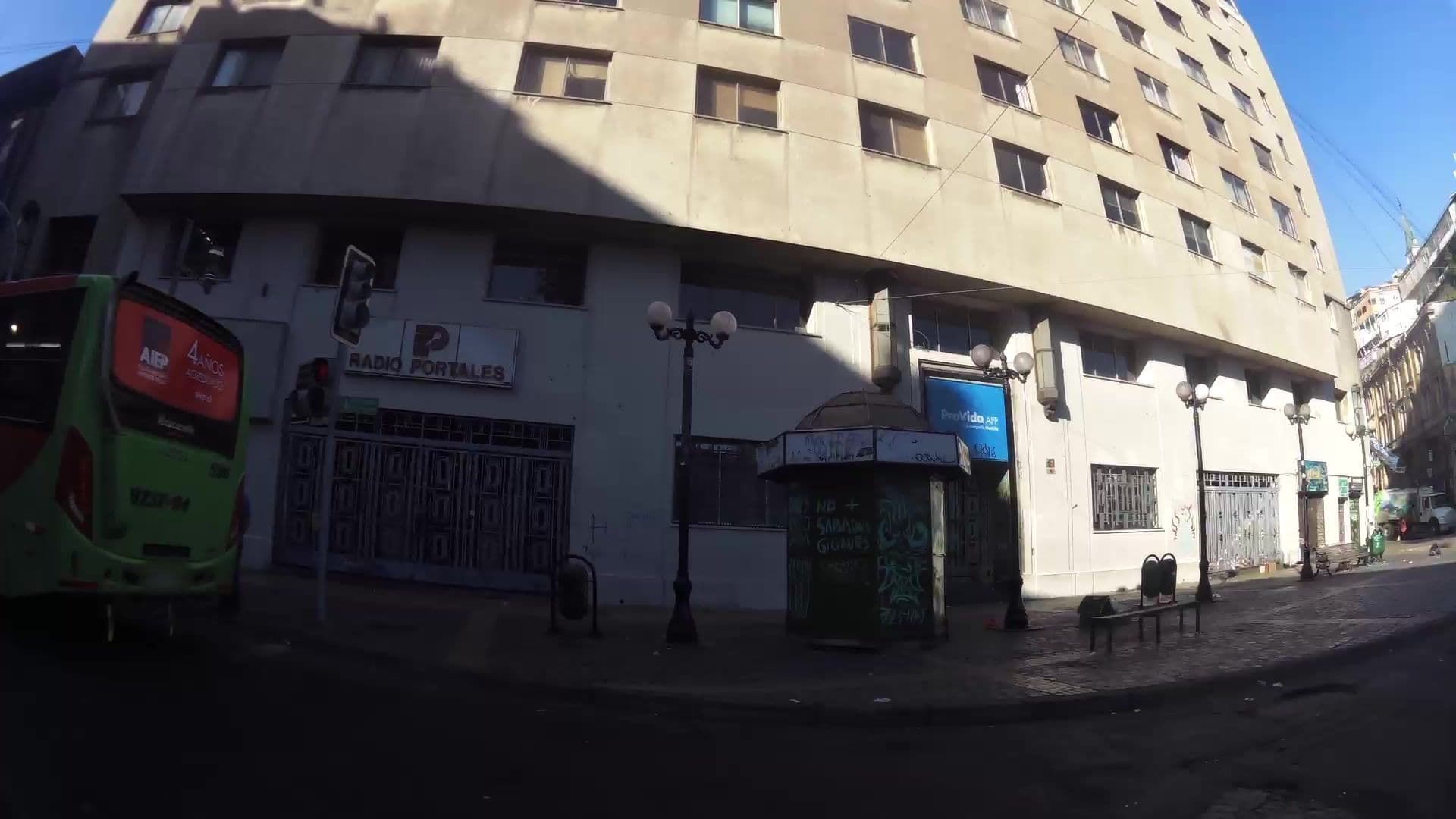 Street view near Hospedaje Sra Myriam, Valparaíso — © kaartcam (CC BY-SA · Mapillary)