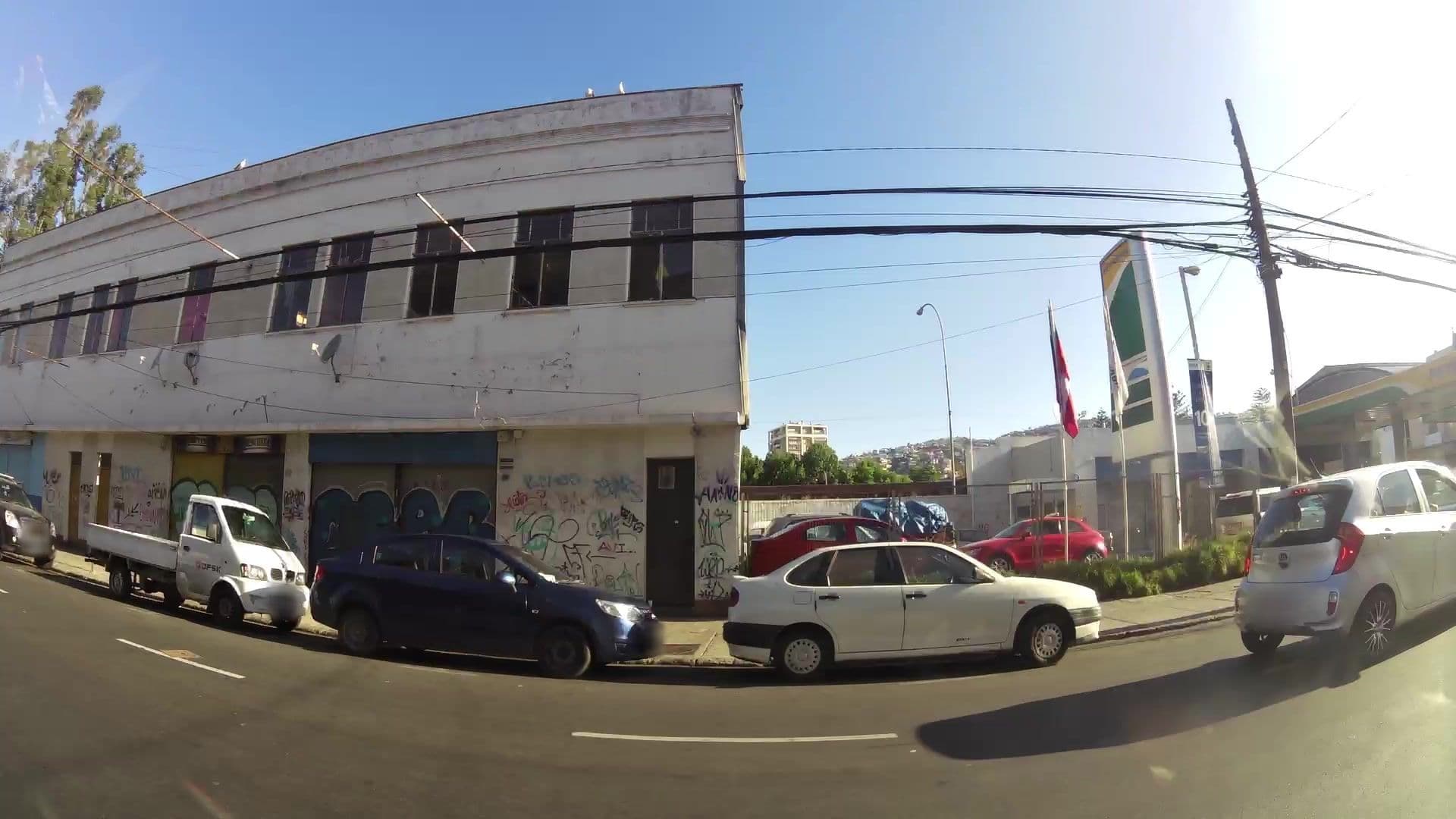 Street view near CasaLatina, Valparaíso — © kaartcam (CC BY-SA · Mapillary)