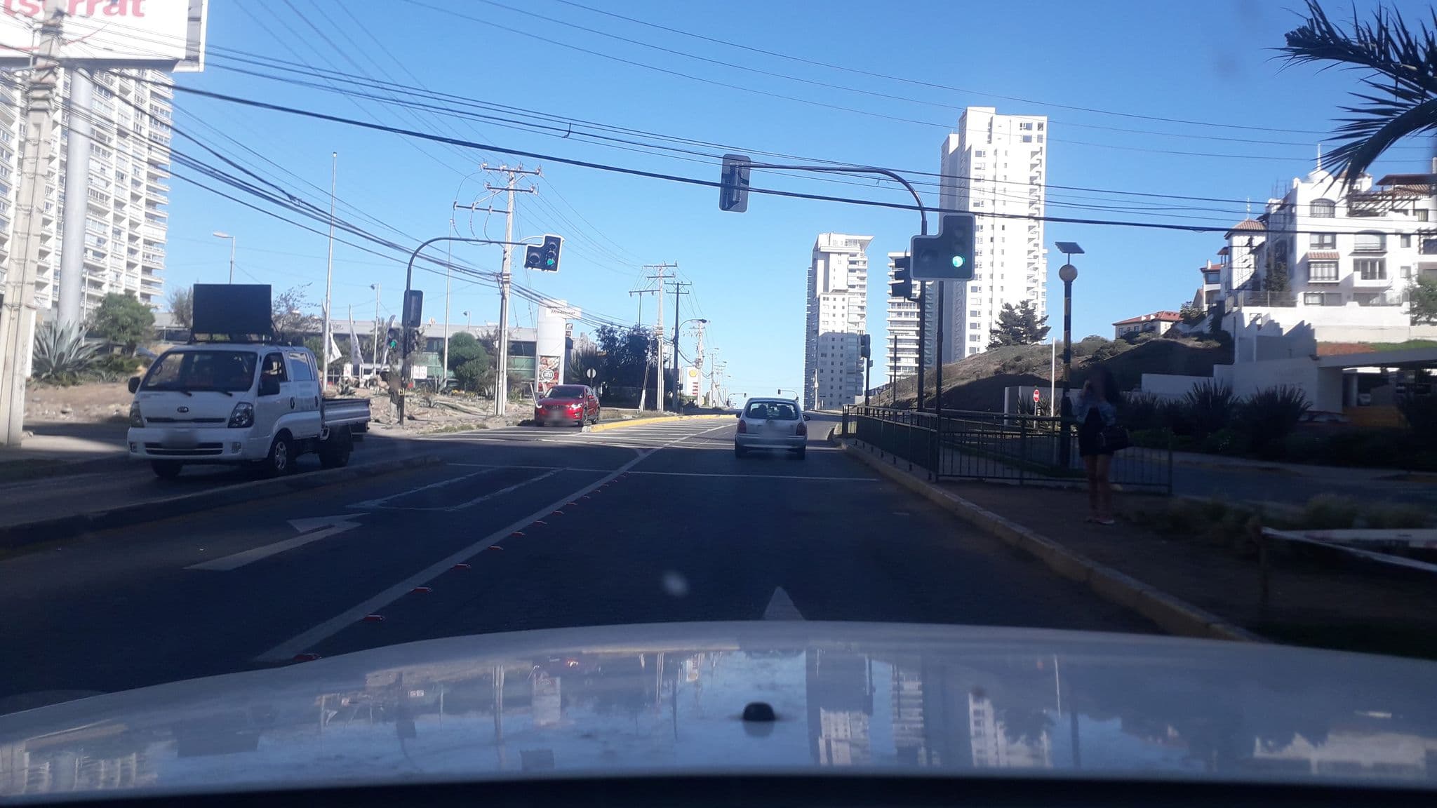 Street view near Departamentos Reñaca, Concón — © hugo_sandoval (CC BY-SA · Mapillary)