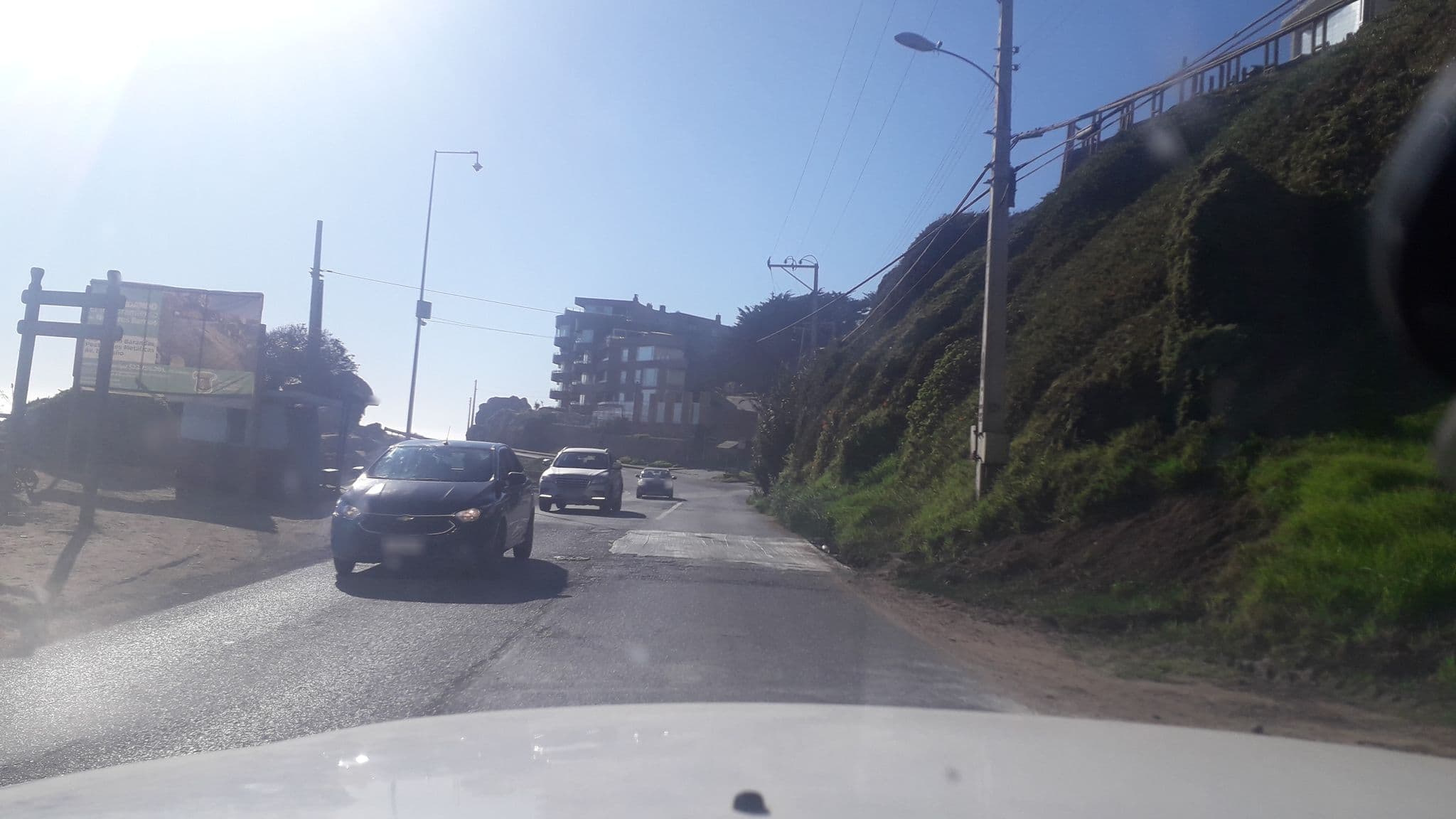 Street view near THALASSUS, Concón — © hugo_sandoval (CC BY-SA · Mapillary)