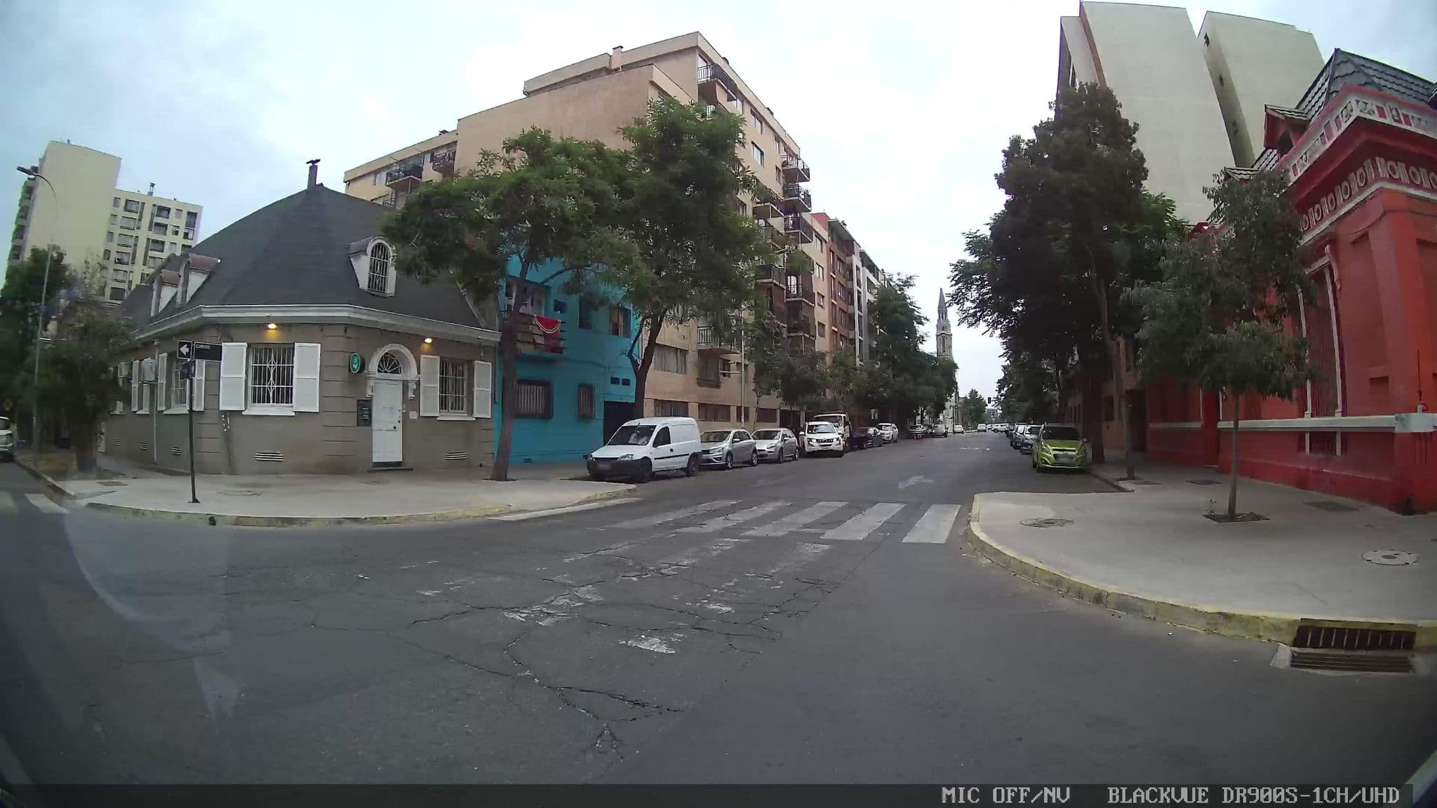 Street view near Apartment Ejercito Libertador, Santiago — © kaart_3 (CC BY-SA · Mapillary)
