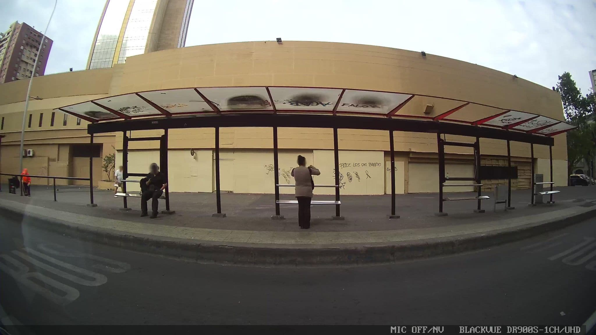 Street view near Crown Plaza, Santiago — © kaart_3 (CC BY-SA · Mapillary)