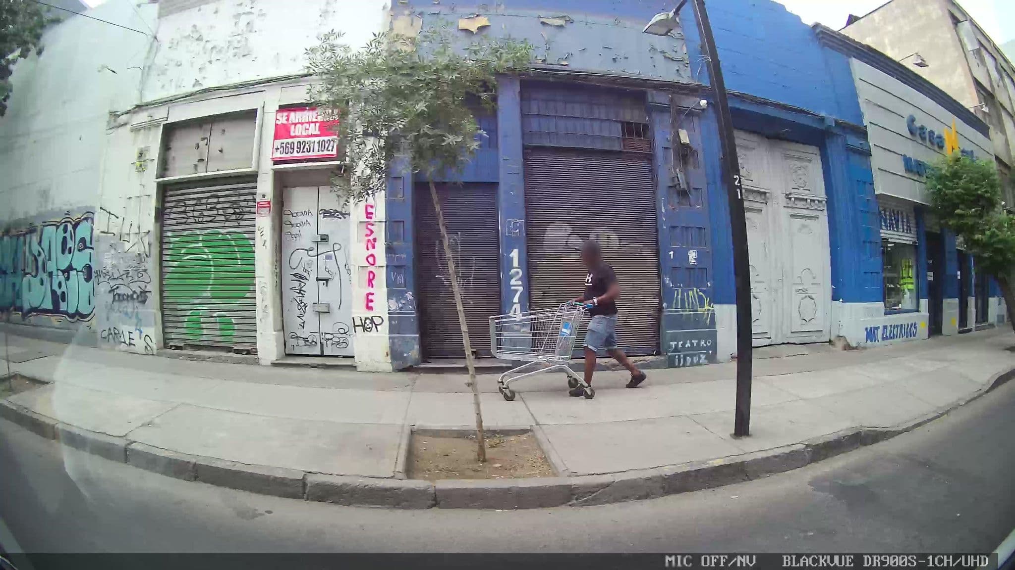 Street view near Olicar Hotel, Santiago — © kaart_3 (CC BY-SA · Mapillary)