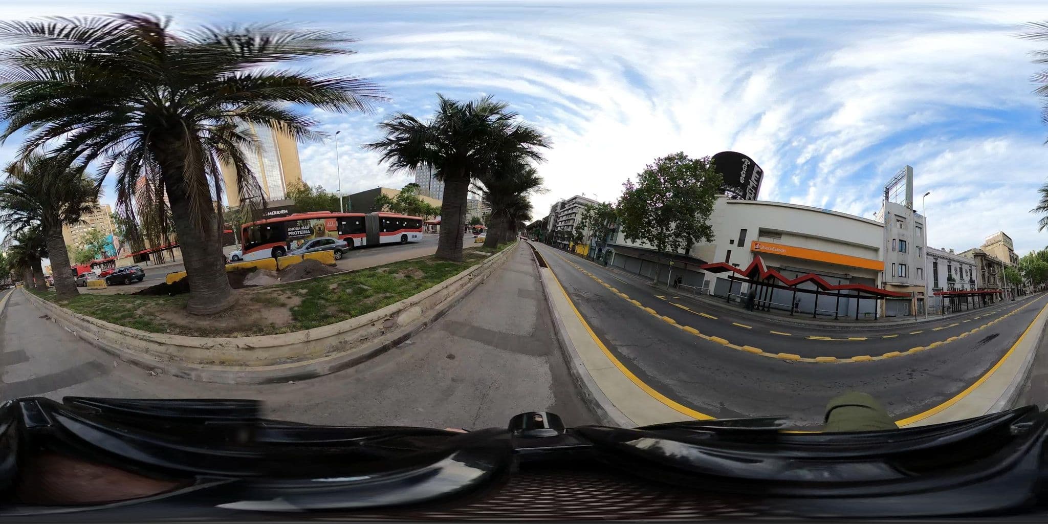 Street view near Salon Pacifico del Hotel Crowne Plaza, Santiago — © ariellopez (CC BY-SA · Mapillary)
