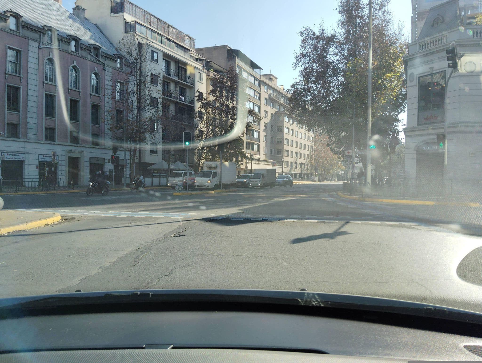 Street view near M Somelier M, Santiago — © ariellopez (CC BY-SA · Mapillary)