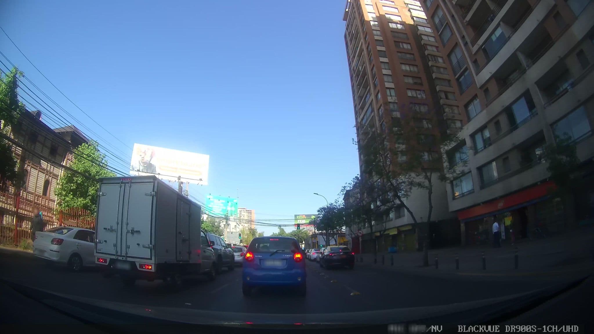 Street view near art&living Aparthotel, Santiago — © kaart_4 (CC BY-SA · Mapillary)
