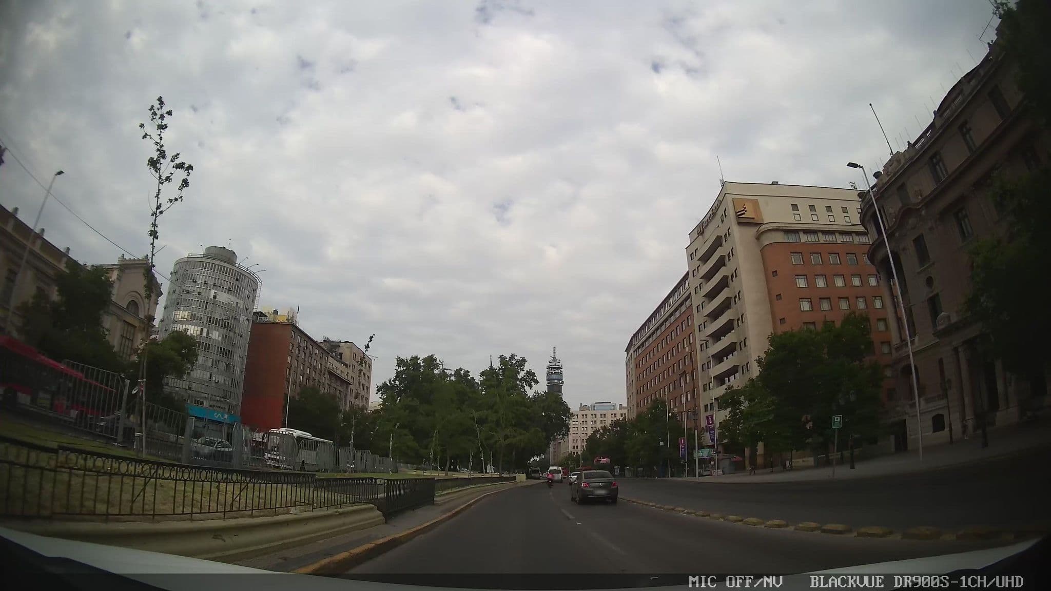Street view near Cascada Bistro (Hotel Sn Francisco), Santiago — © kaart_1 (CC BY-SA · Mapillary)