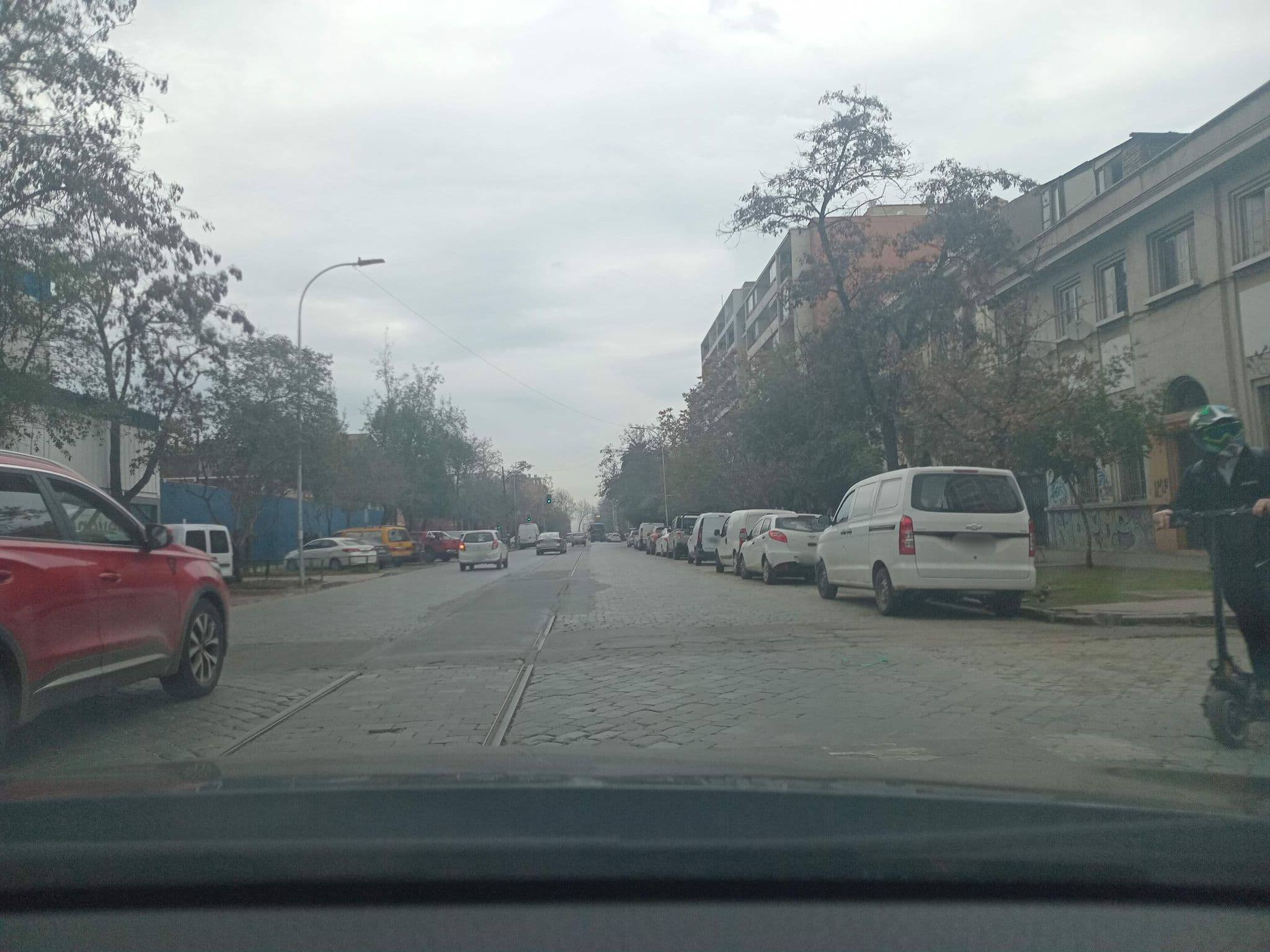 Street view near Eros Hotel, Santiago — © felipeignaciost13 (CC BY-SA · Mapillary)