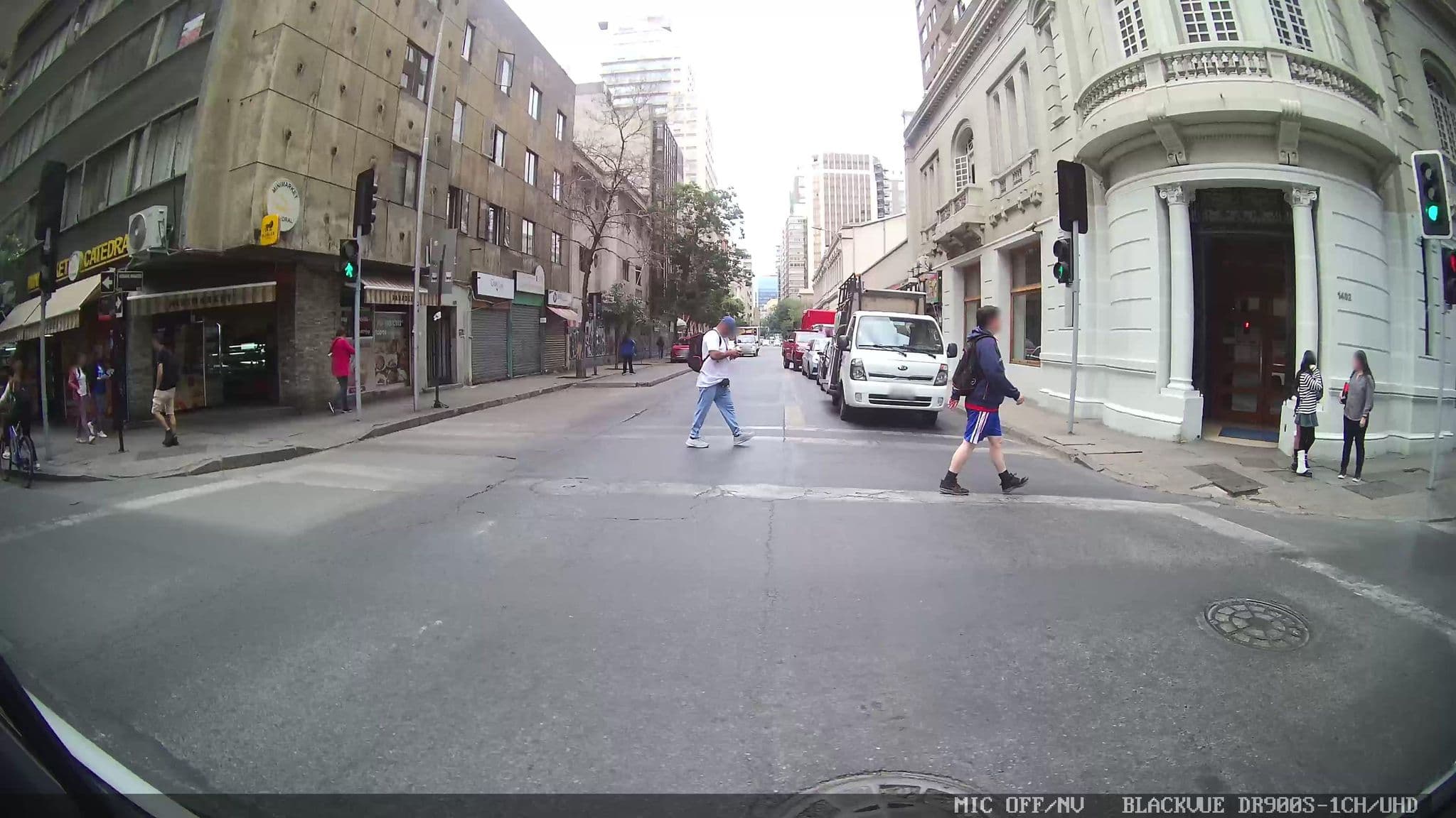 Street view near Centro Apartments, Santiago — © kaart_3 (CC BY-SA · Mapillary)