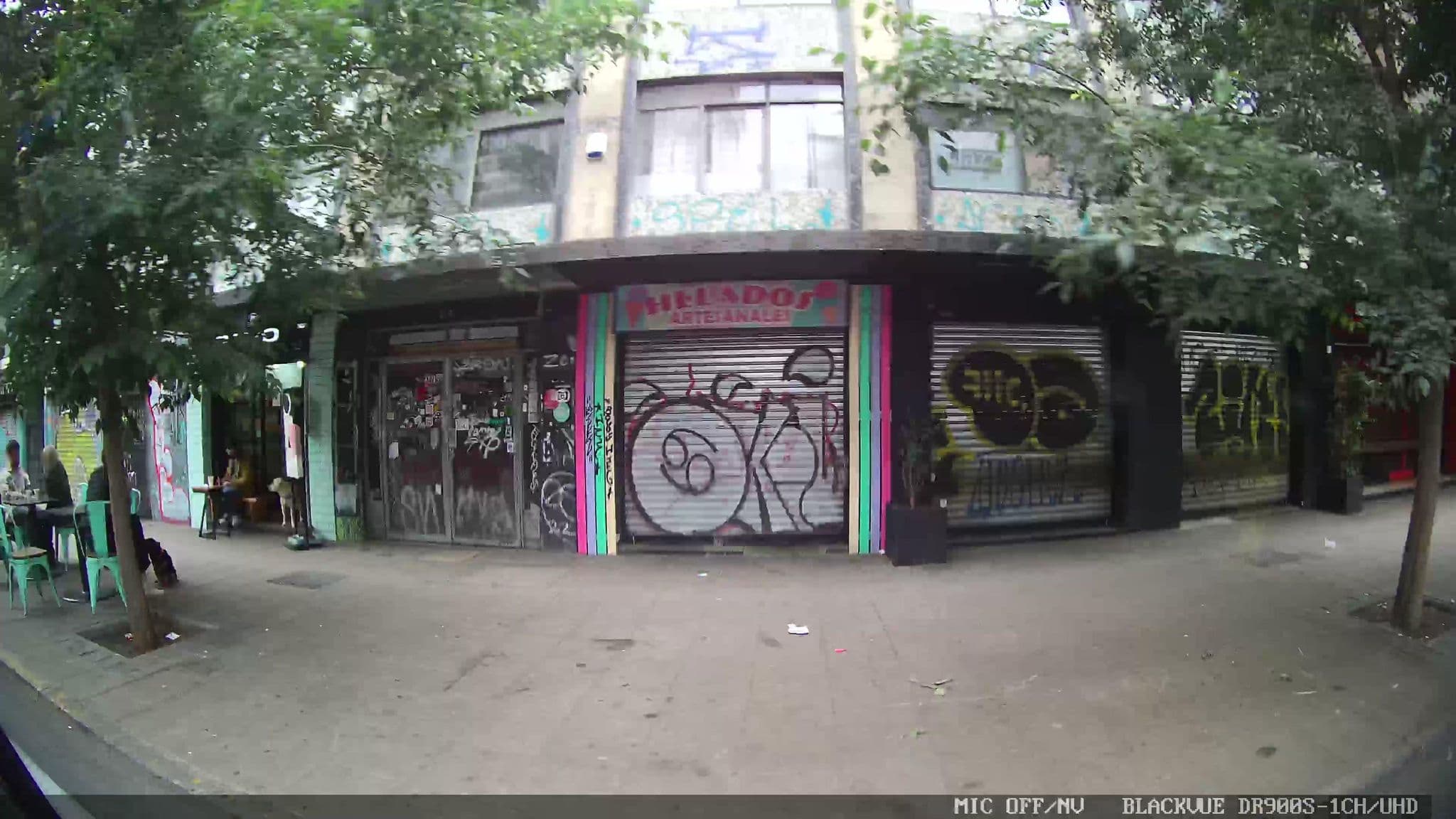Street view near Hostal del Parque, Santiago — © kaart_3 (CC BY-SA · Mapillary)