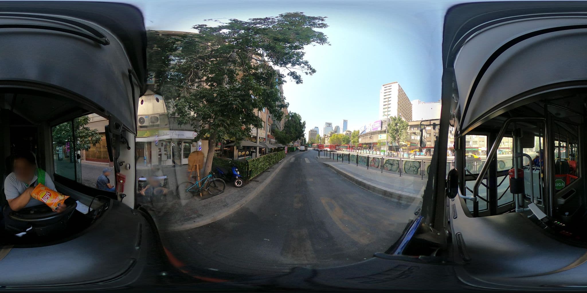 Street view near Departamento Santa Lucía, Santiago — © revistapedalea (CC BY-SA · Mapillary)