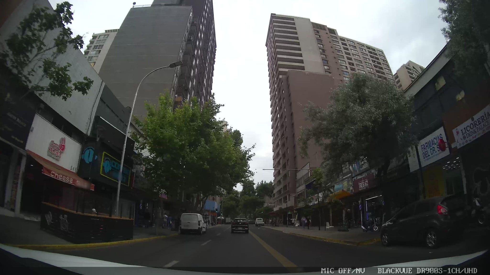 Street view near Departamentos Amoblados Paz, Santiago — © kaart_1 (CC BY-SA · Mapillary)