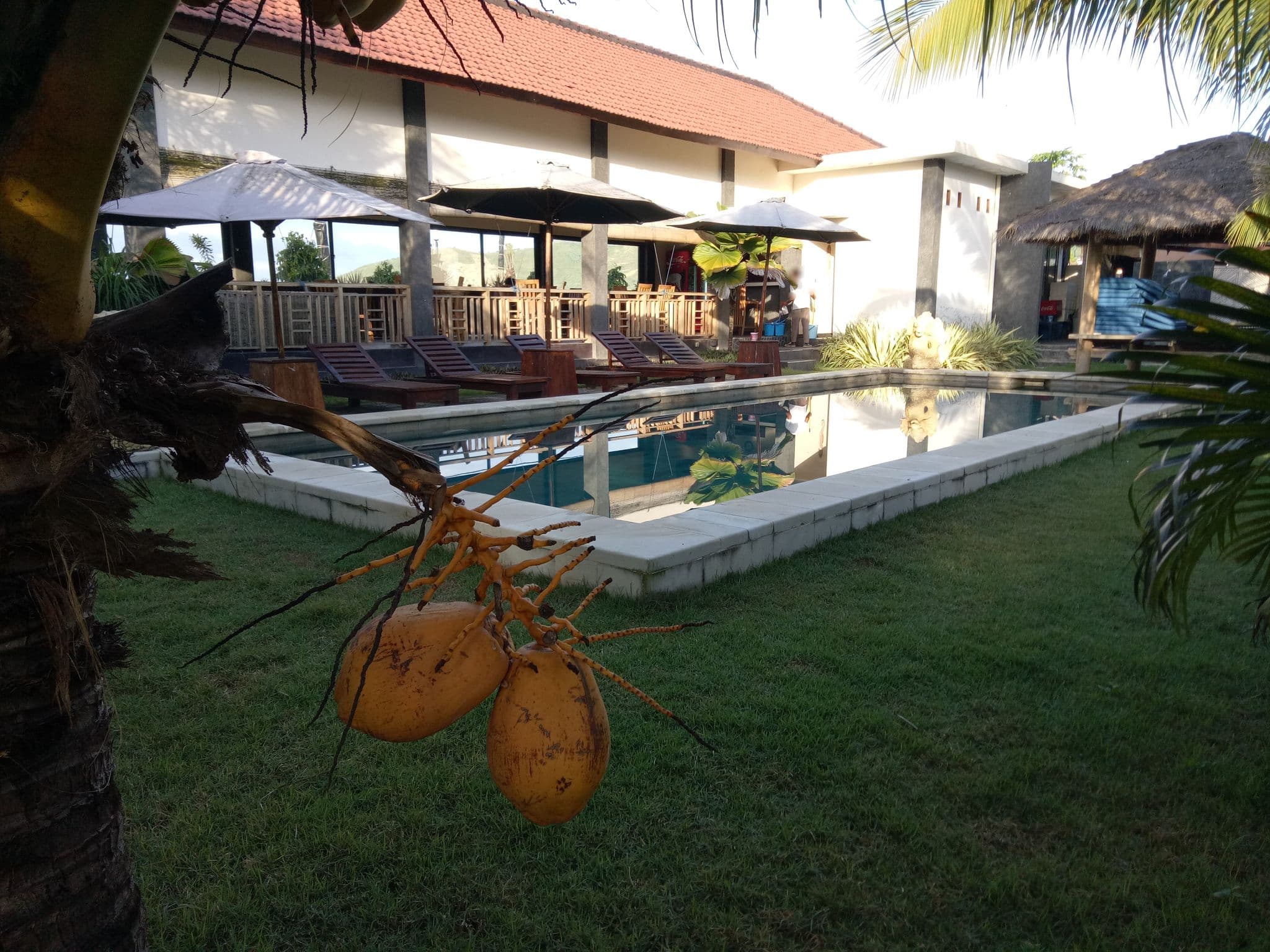 Street view near Kuta paradise, Praya