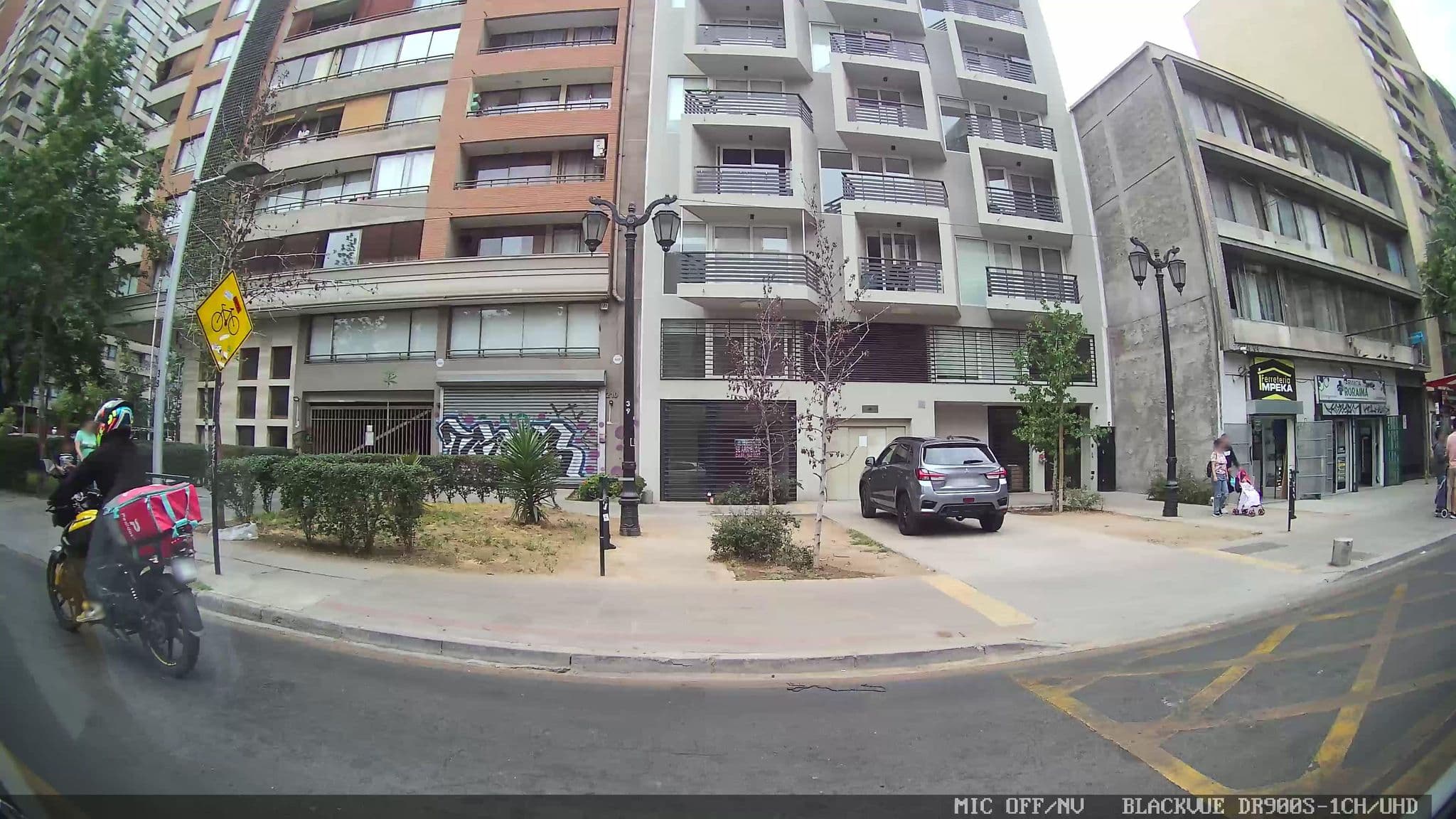 Street view near Origen Apart Hotel y Restaurante, Santiago — © kaart_3 (CC BY-SA · Mapillary)
