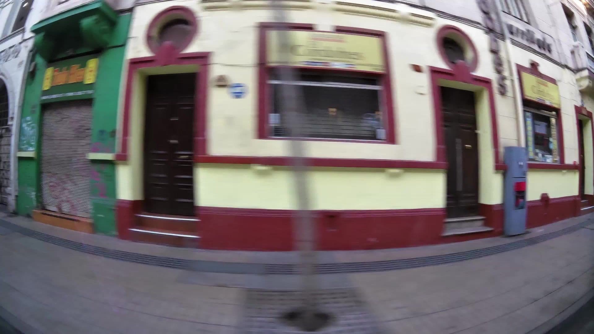 Street view near D’Door Hotel, Santiago — © kaartcam (CC BY-SA · Mapillary)