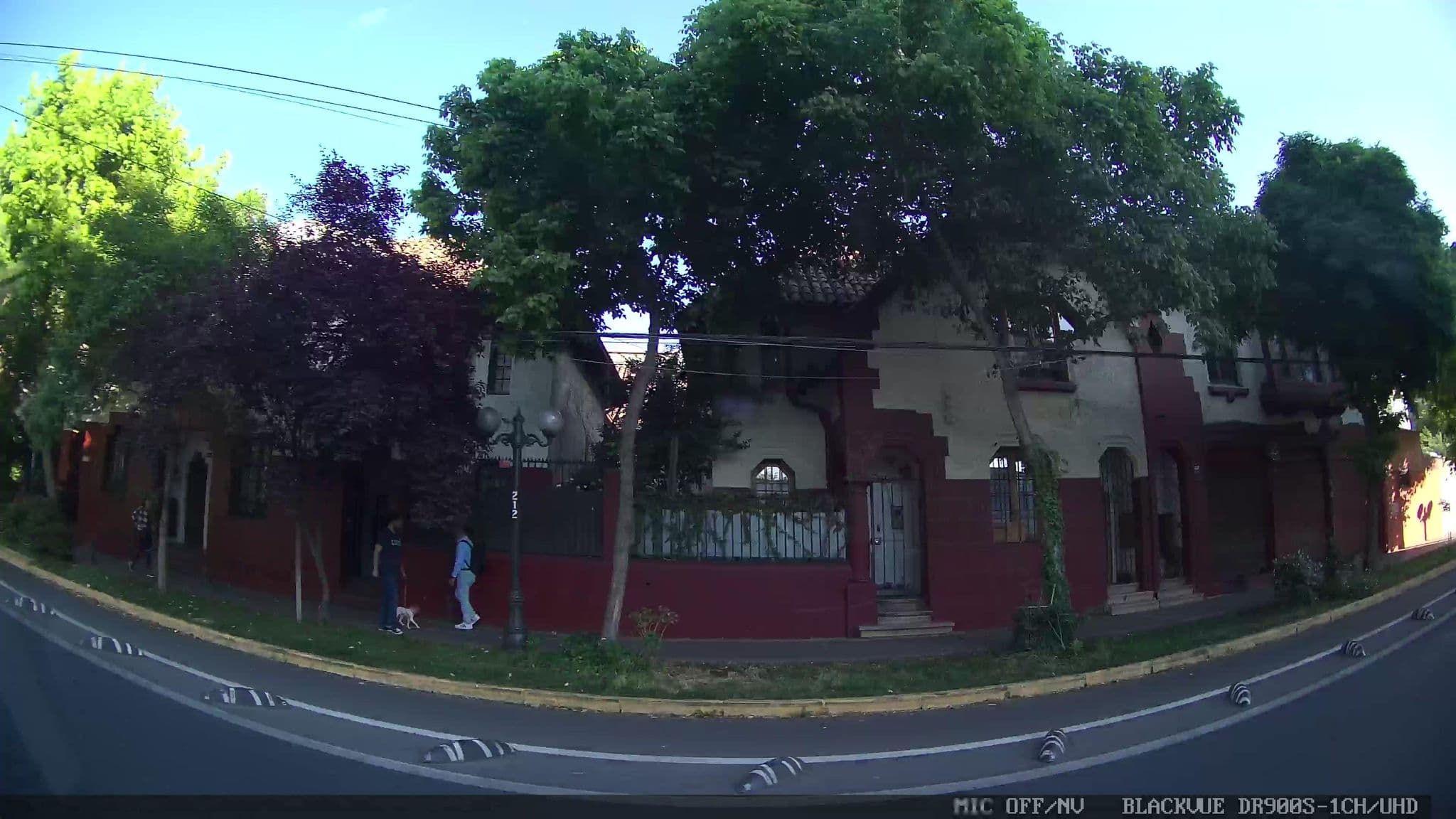 Street view near Hostal Oveja Verde, Ñuñoa — © kaart_3 (CC BY-SA · Mapillary)