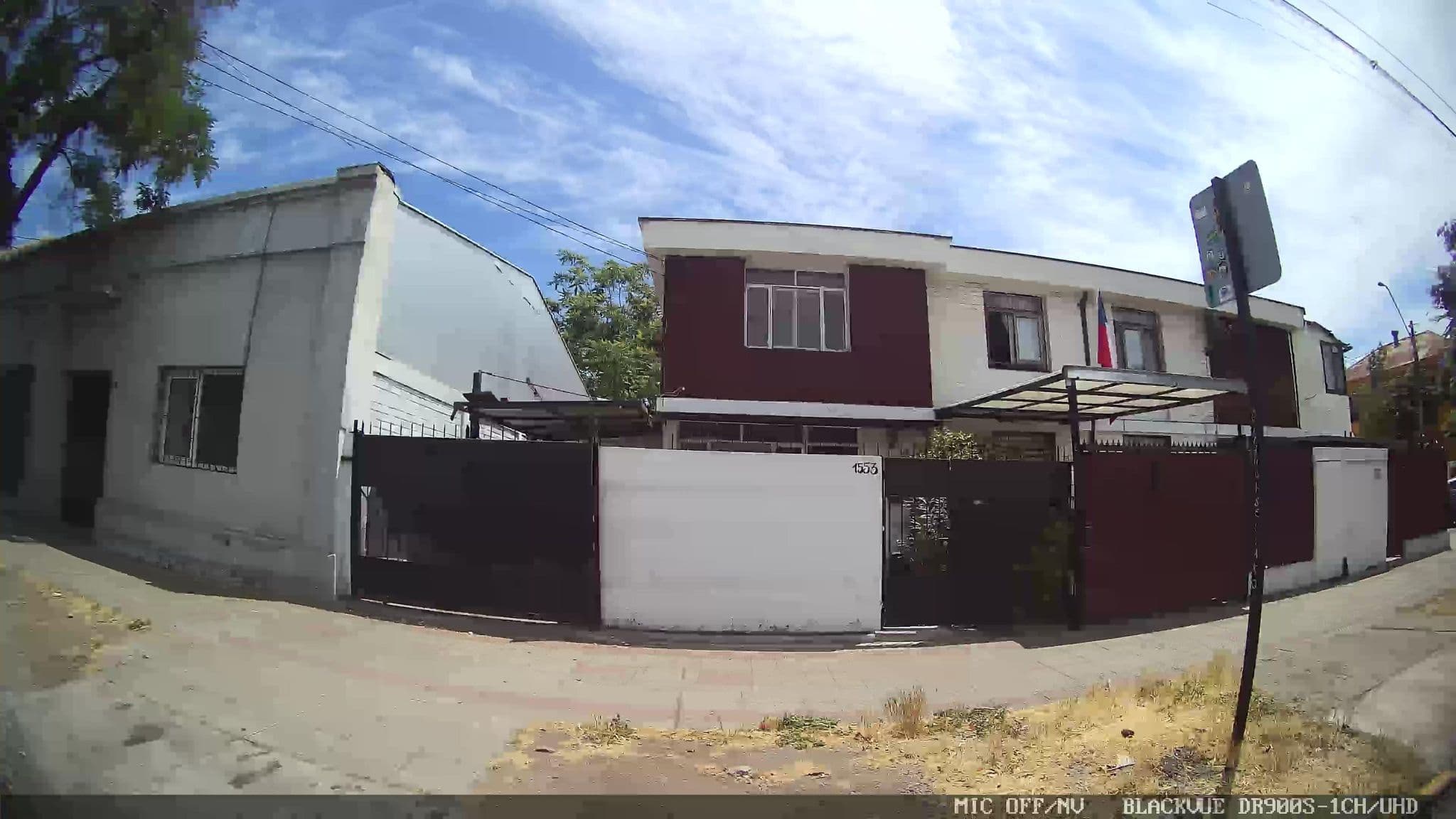Street view near Mauge's Bed & Breakfast, Santiago — © kaart_3 (CC BY-SA · Mapillary)