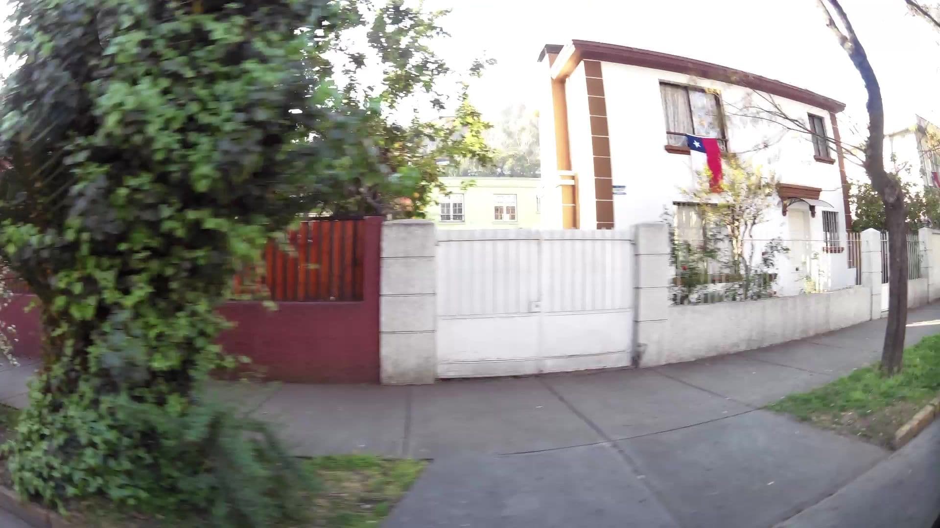 Street view near Chile Backpackers, Santiago — © kaartcam (CC BY-SA · Mapillary)