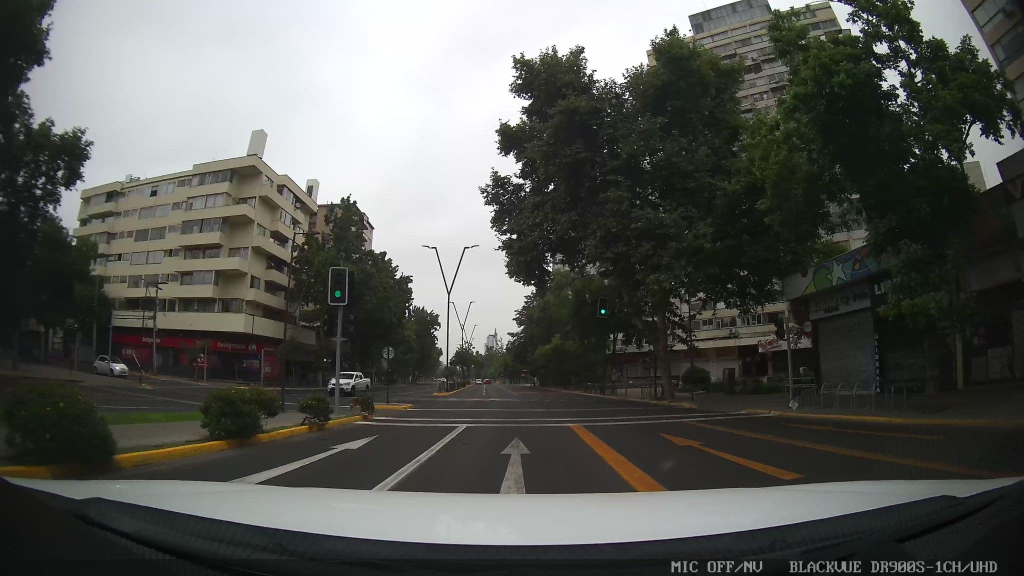 Street view near hotel 11 de septiembre, Santiago — © kaart_1 (CC BY-SA · Mapillary)