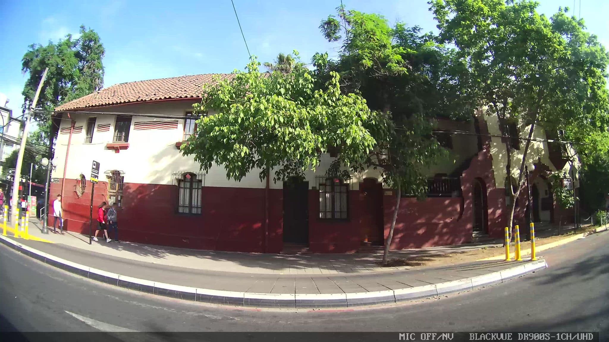 Street view near Cozy House in Providencia, Ñuñoa — © kaart_4 (CC BY-SA · Mapillary)
