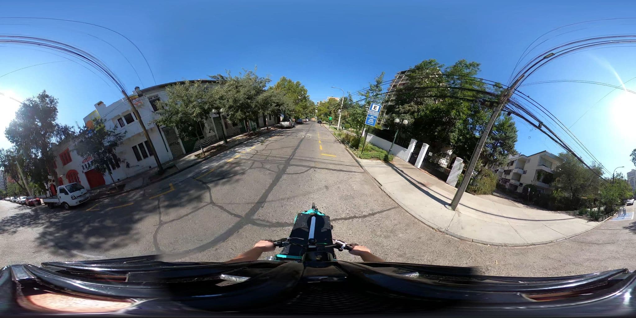 Street view near Chilehostales, Santiago — © ariellopez (CC BY-SA · Mapillary)