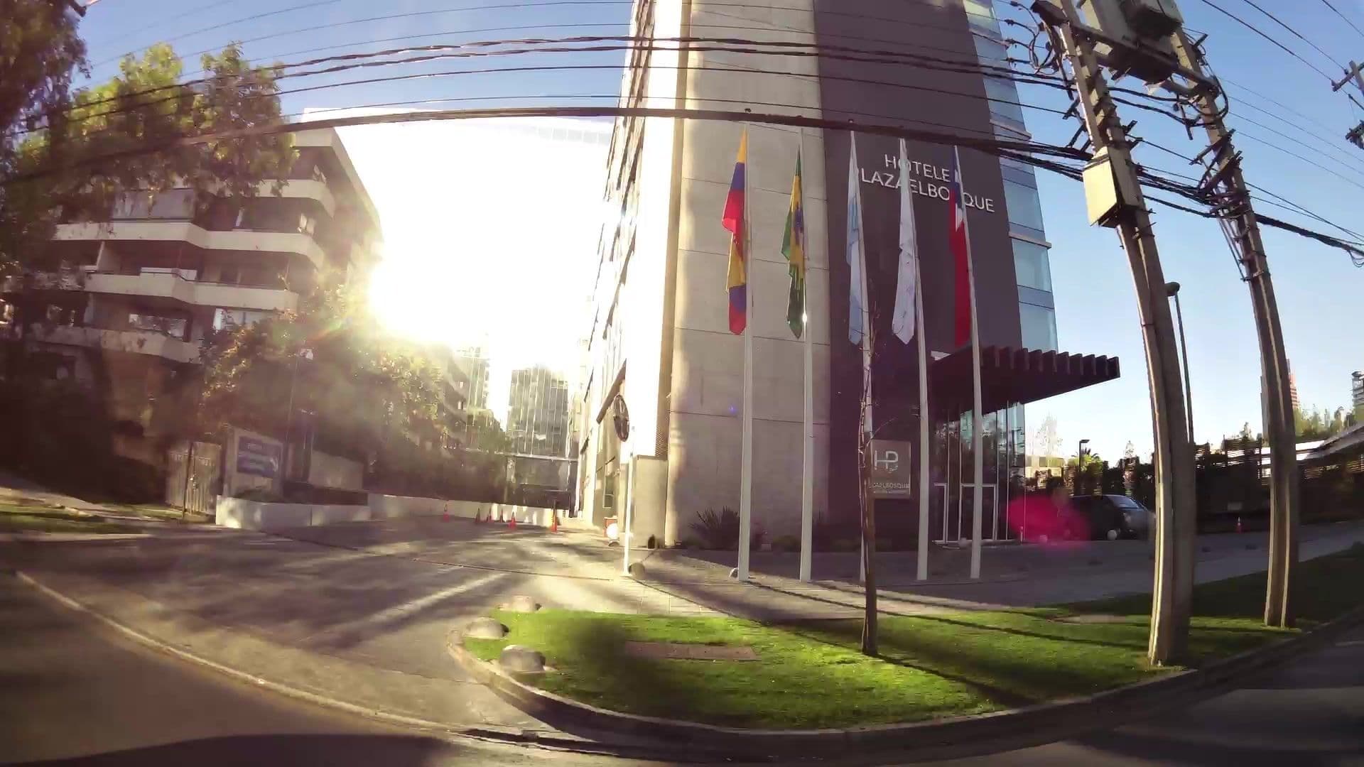 Street view near Hotel Plaza El Bosque Nueva Las Condes, Ñuñoa — © kaartcam (CC BY-SA · Mapillary)