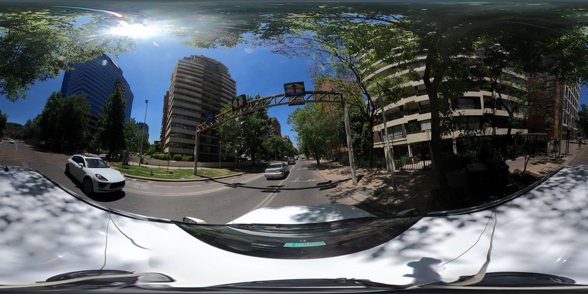 Street view near Atton El Bosque, Ñuñoa — © kaart_360 (CC BY-SA · Mapillary)
