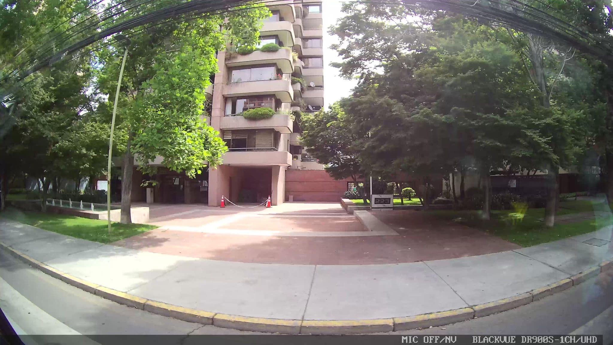 Street view near Hotel Leonardo Da Vinci Sala Caracalila, Ñuñoa — © kaart_3 (CC BY-SA · Mapillary)