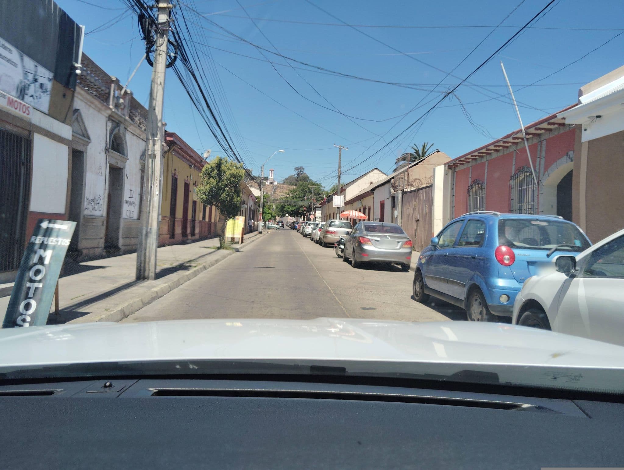 Street view near Hostal Kay, La Serena — © ariellopez (CC BY-SA · Mapillary)