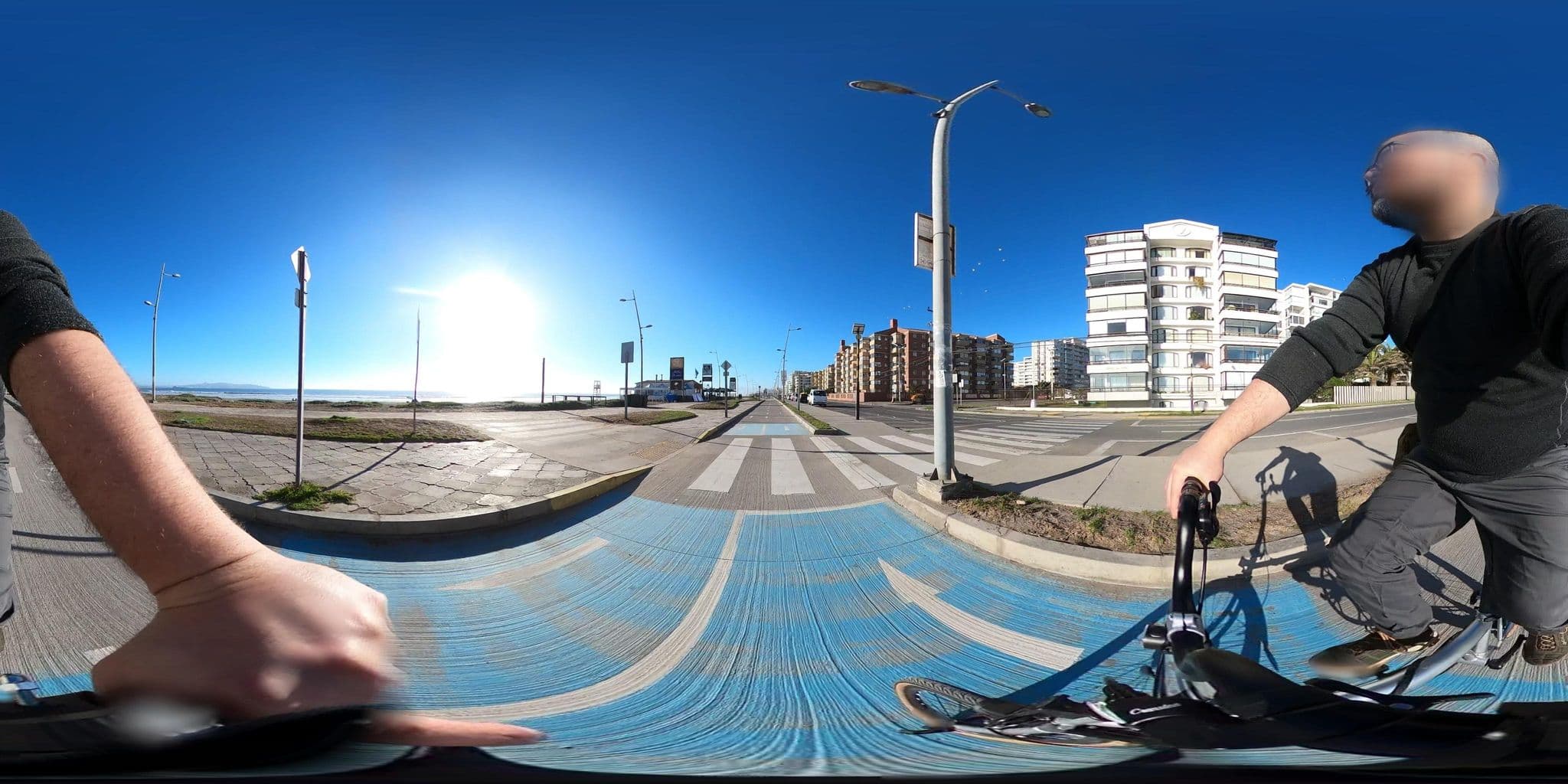 Street view near Apartment Piedra Roja, La Serena — © ariellopez (CC BY-SA · Mapillary)