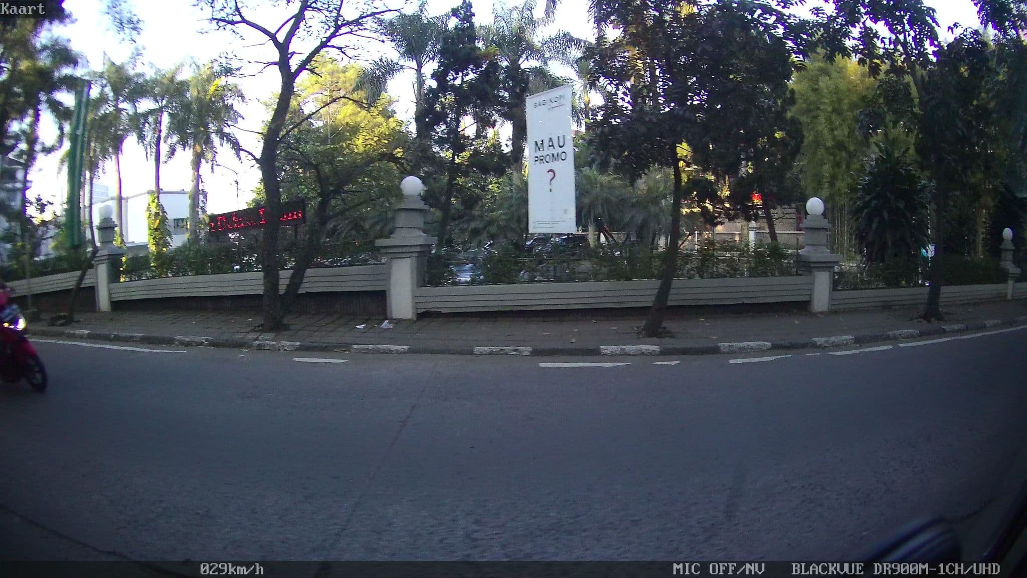 Street view near Sari Ater Kamboti Bandung, Cimahi — © kaart_2 (CC BY-SA · Mapillary)